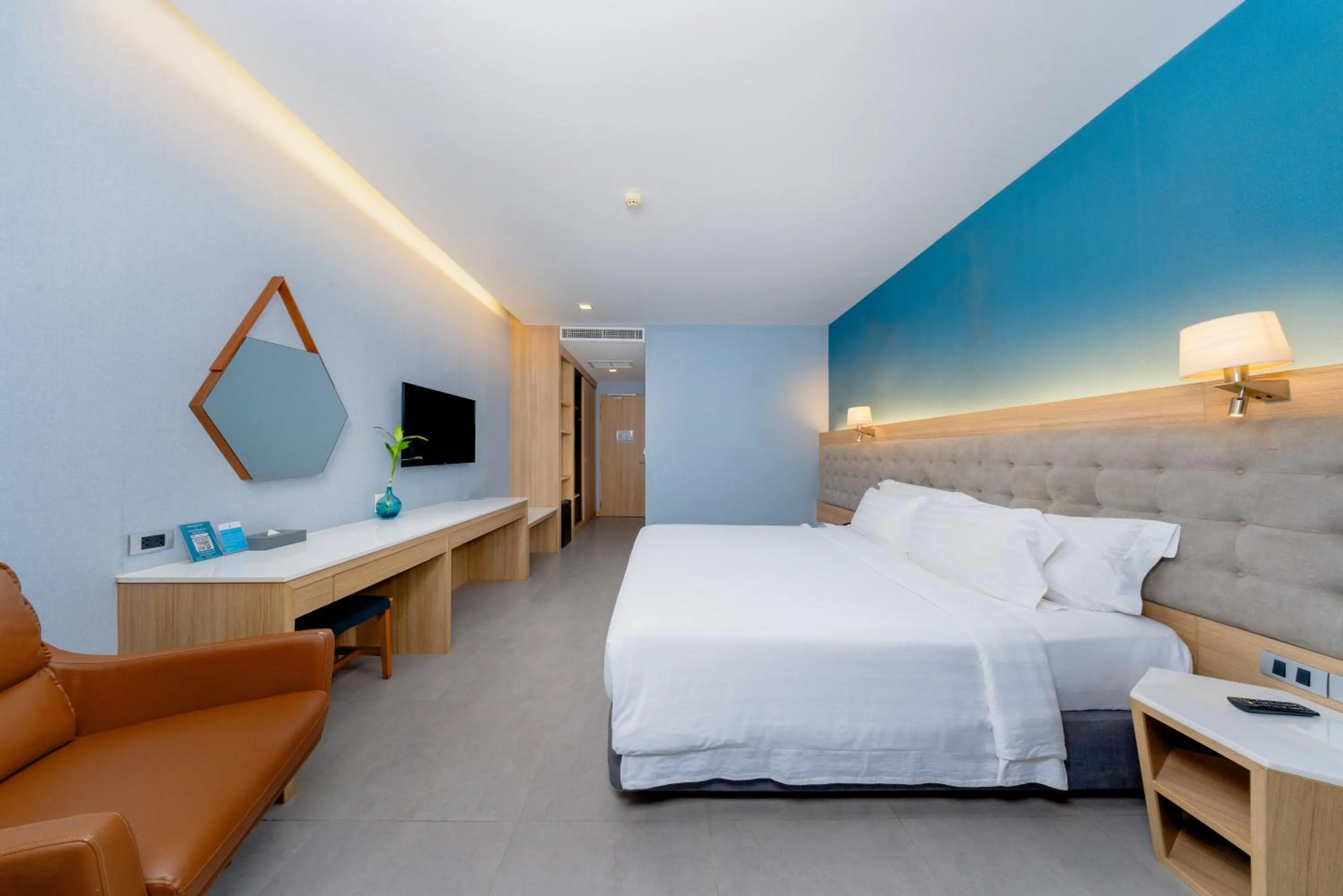 Bedroom, Bed in BlueSotel Krabi AoNang Beach