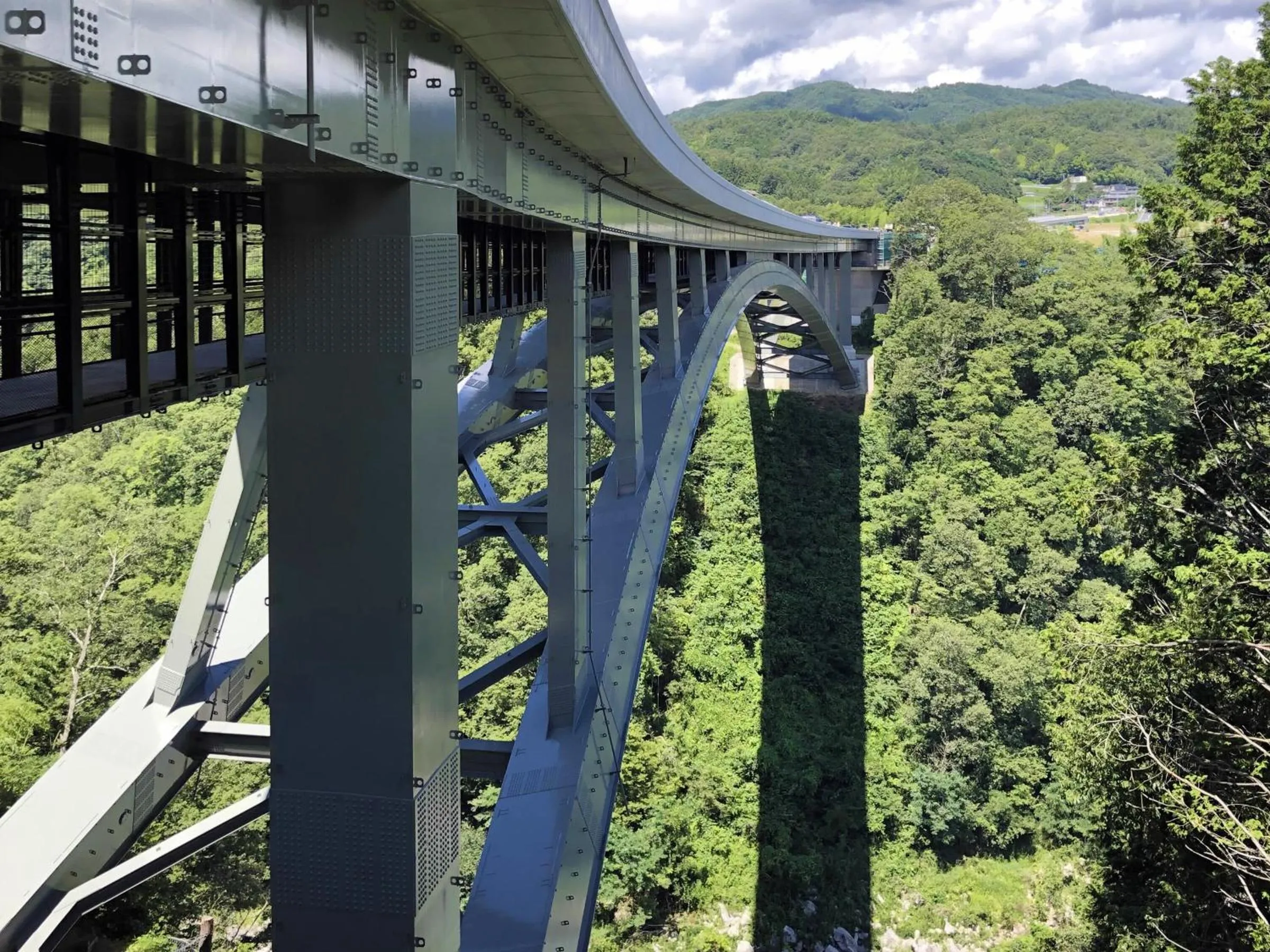 Nearby landmark in Yoshinotei