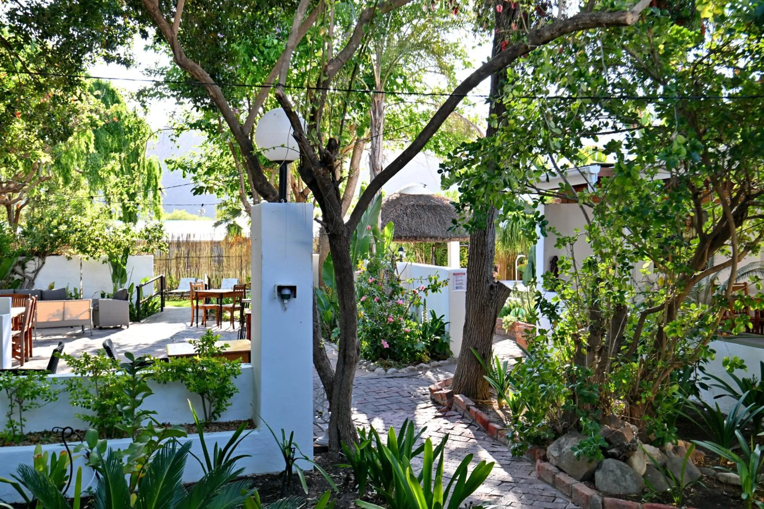 Property building in Mimosa Lodge