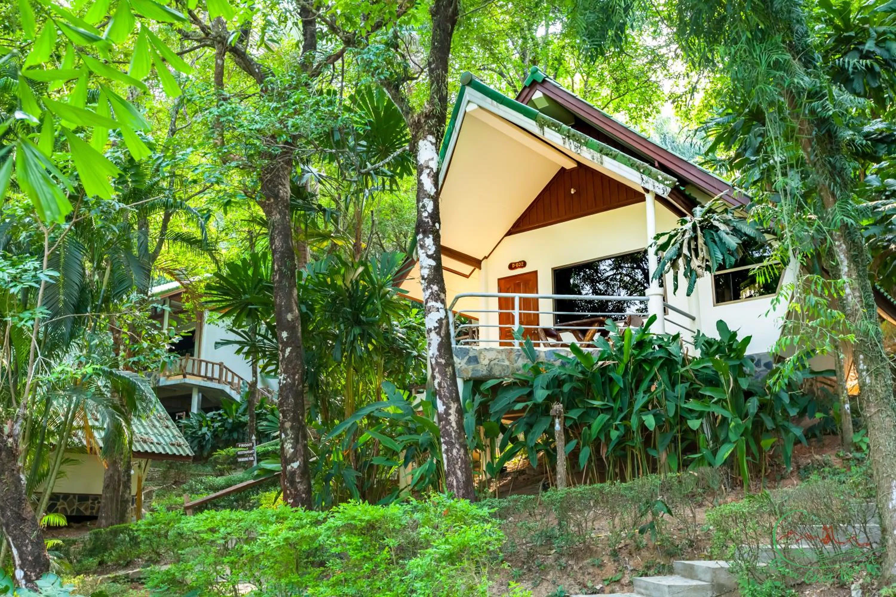 Property building in Chai Chet Resort Koh Chang
