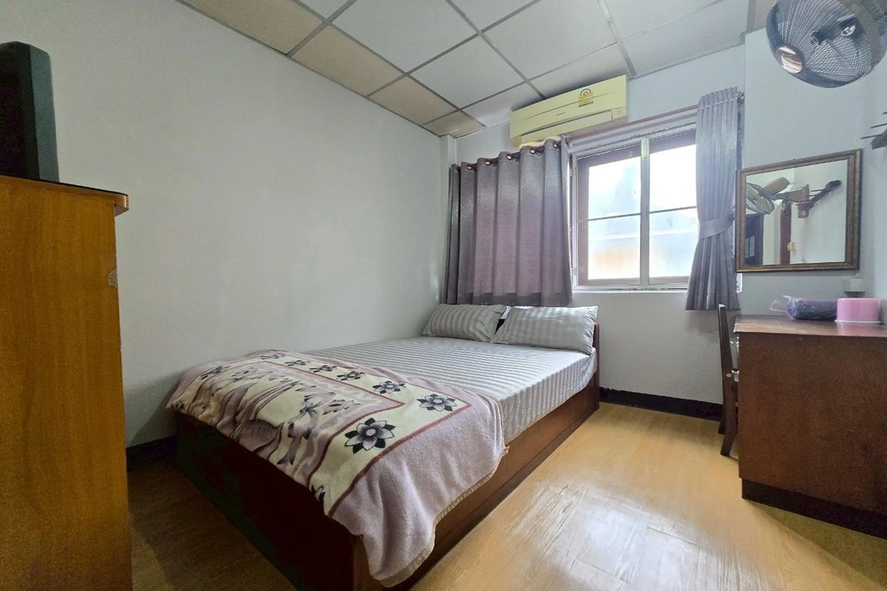 Bedroom, Bed in Tapae Inn