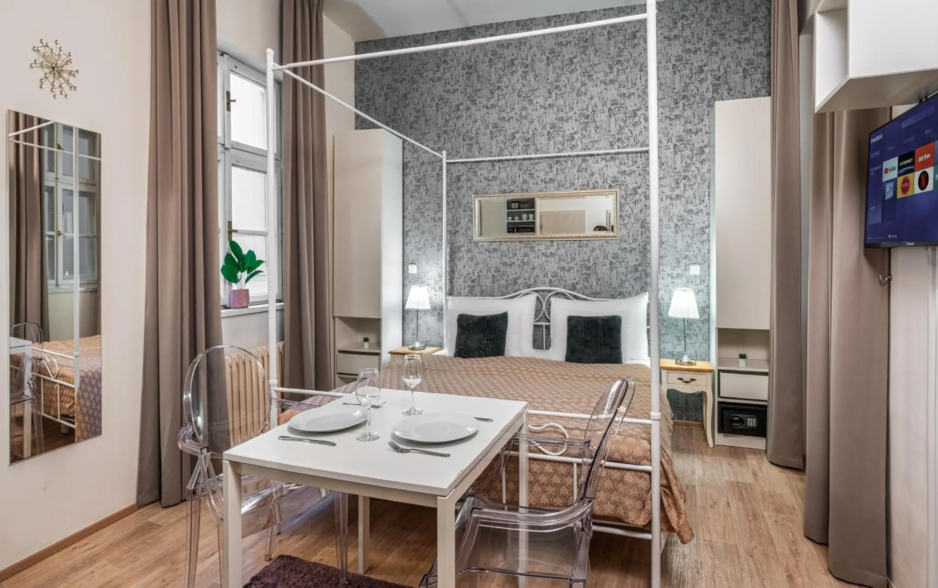 Studio Cinderella in 7 Tales Apartments by Adrez Studio Cinderella in 7 Tales Apartments by Adrez