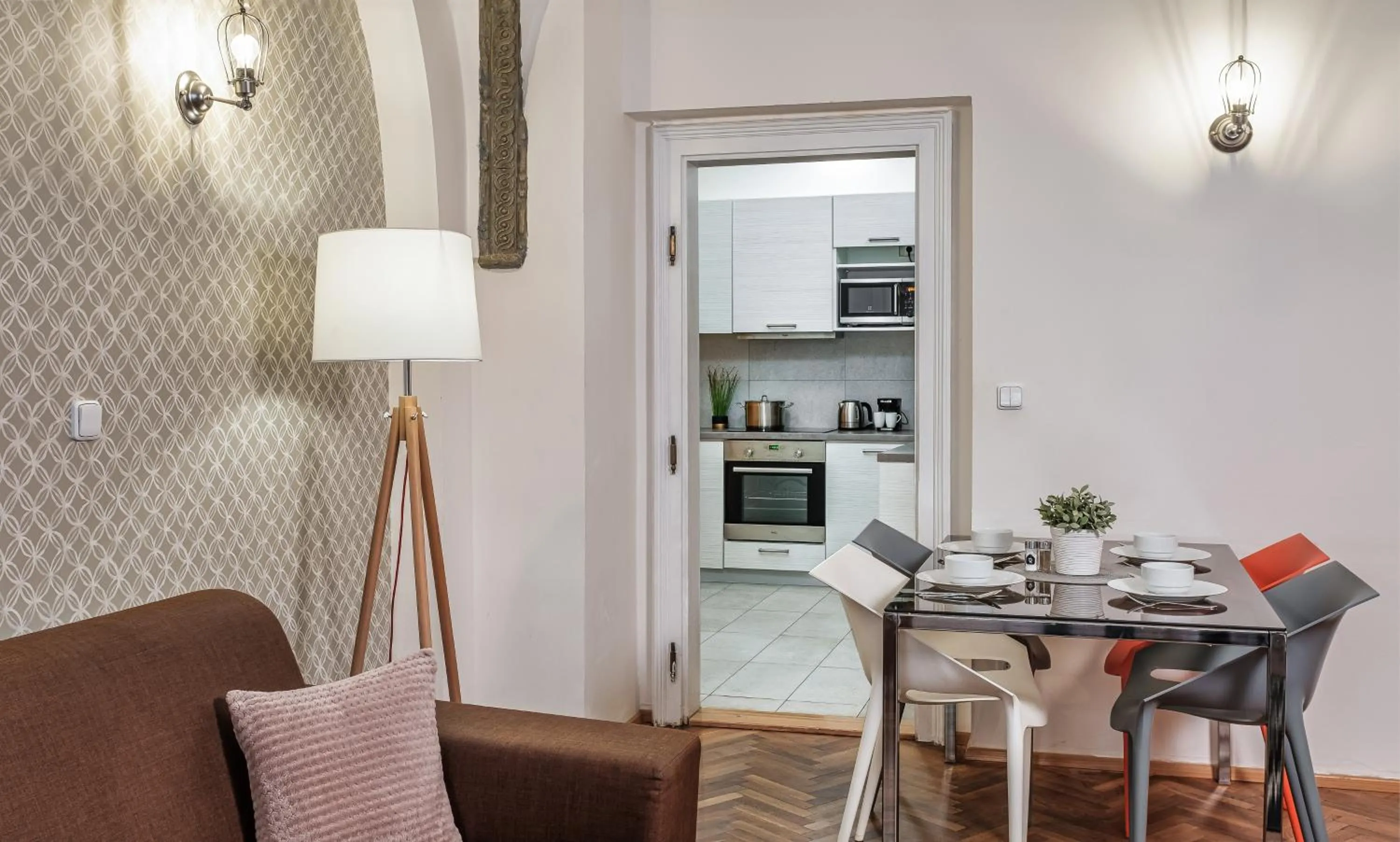 Kitchen or kitchenette in 7 Tales Apartments by Adrez