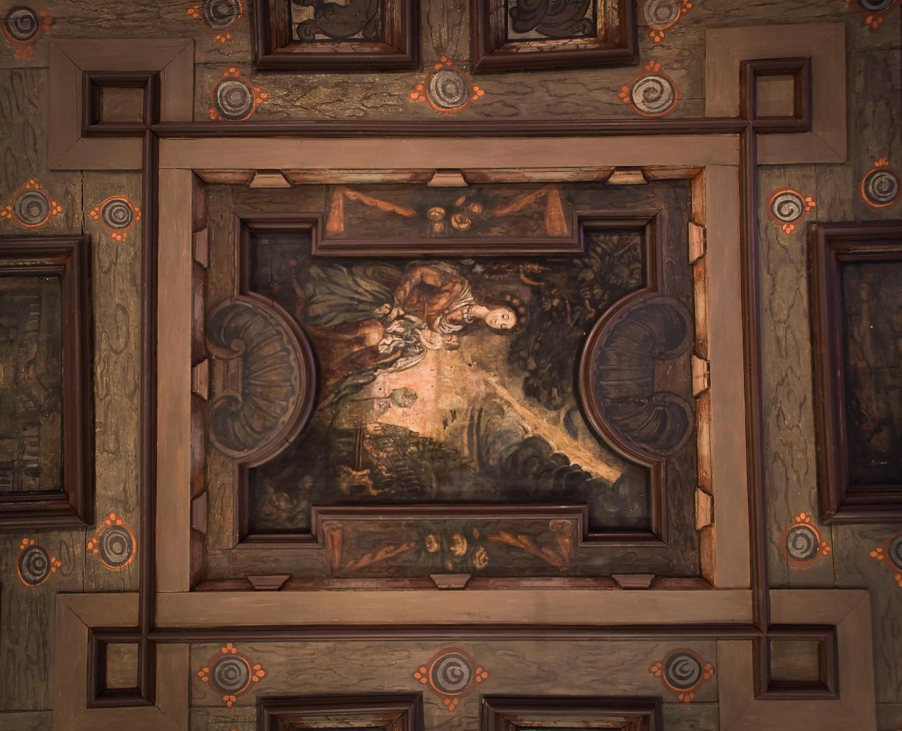 Living room in 7 Tales Apartments by Adrez