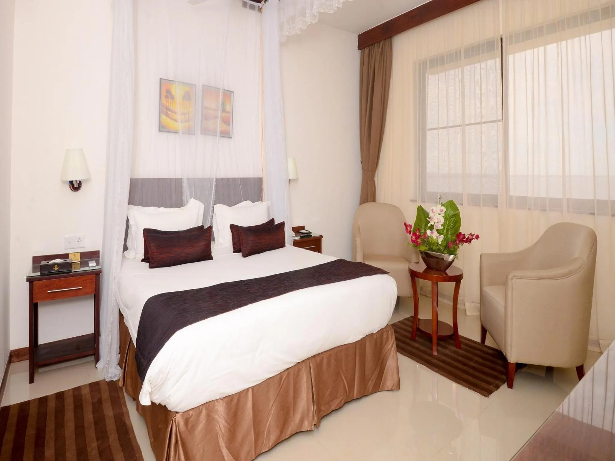 Bedroom in Raphael's Hotel