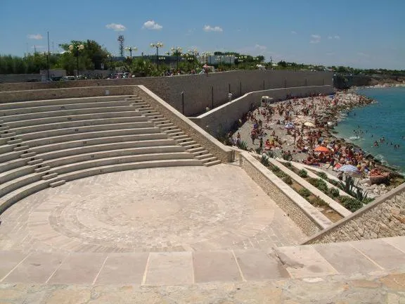 Art Village Residence