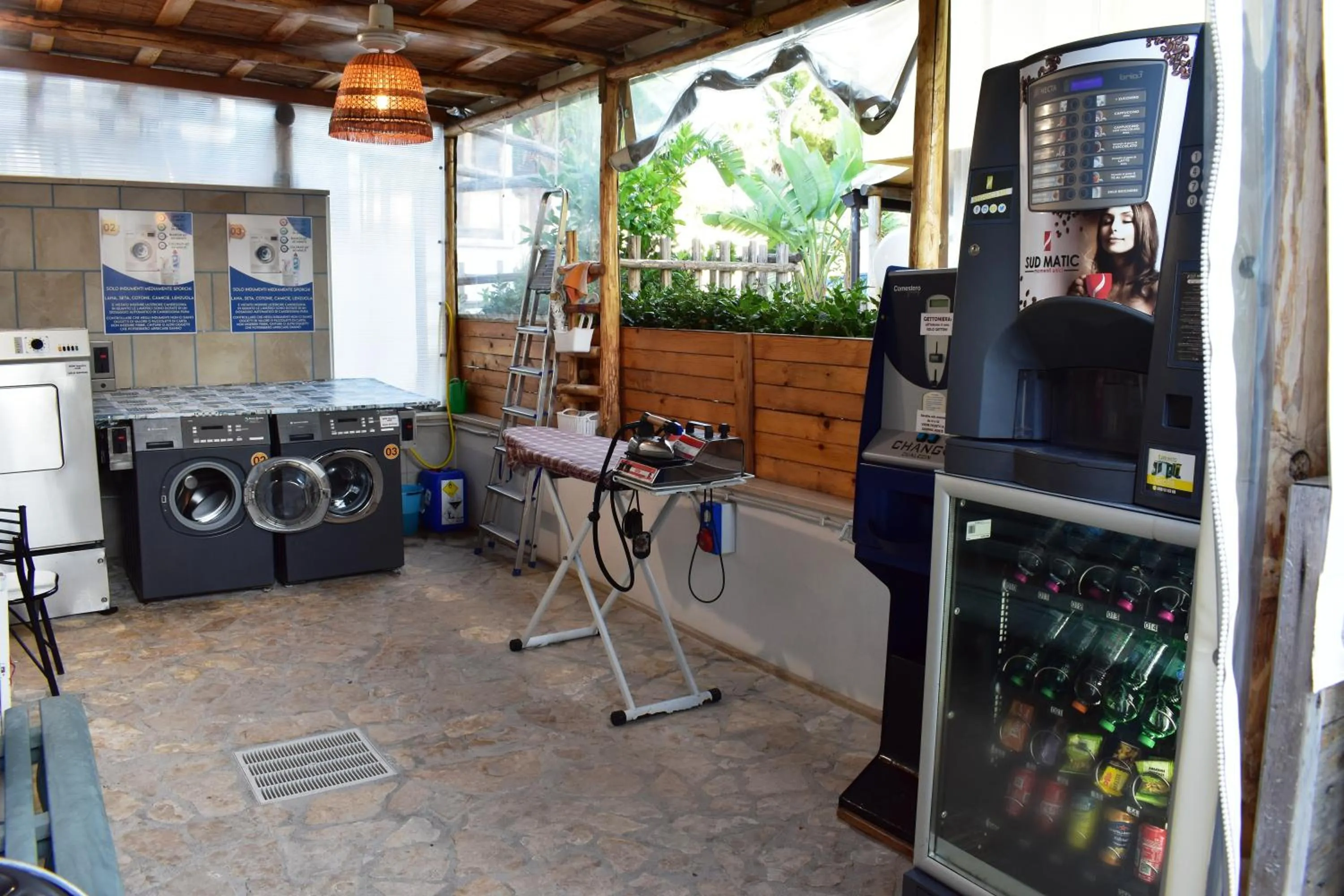 Drinks in Art Village Residence