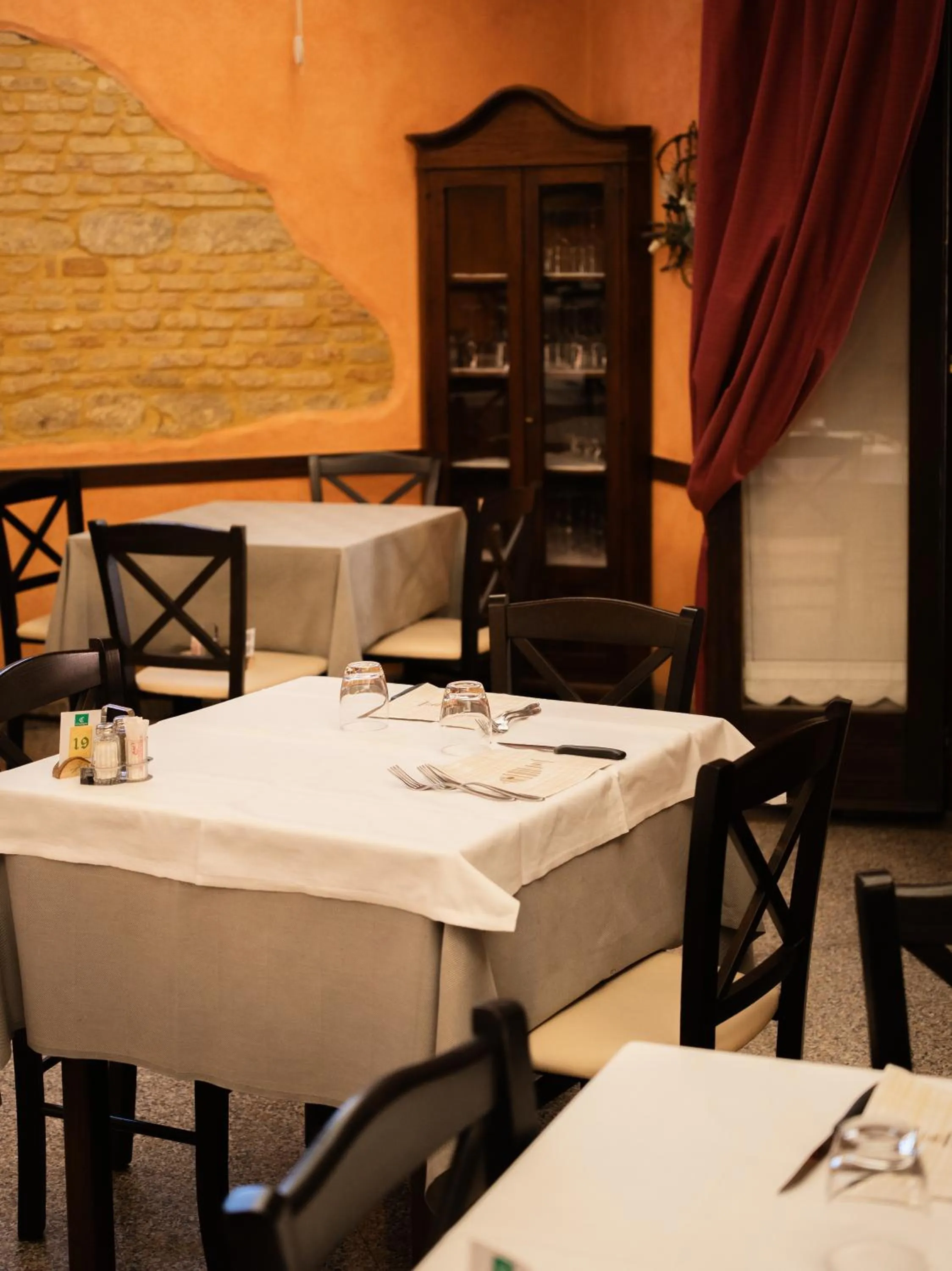 Restaurant/places to eat in Il Castagno
