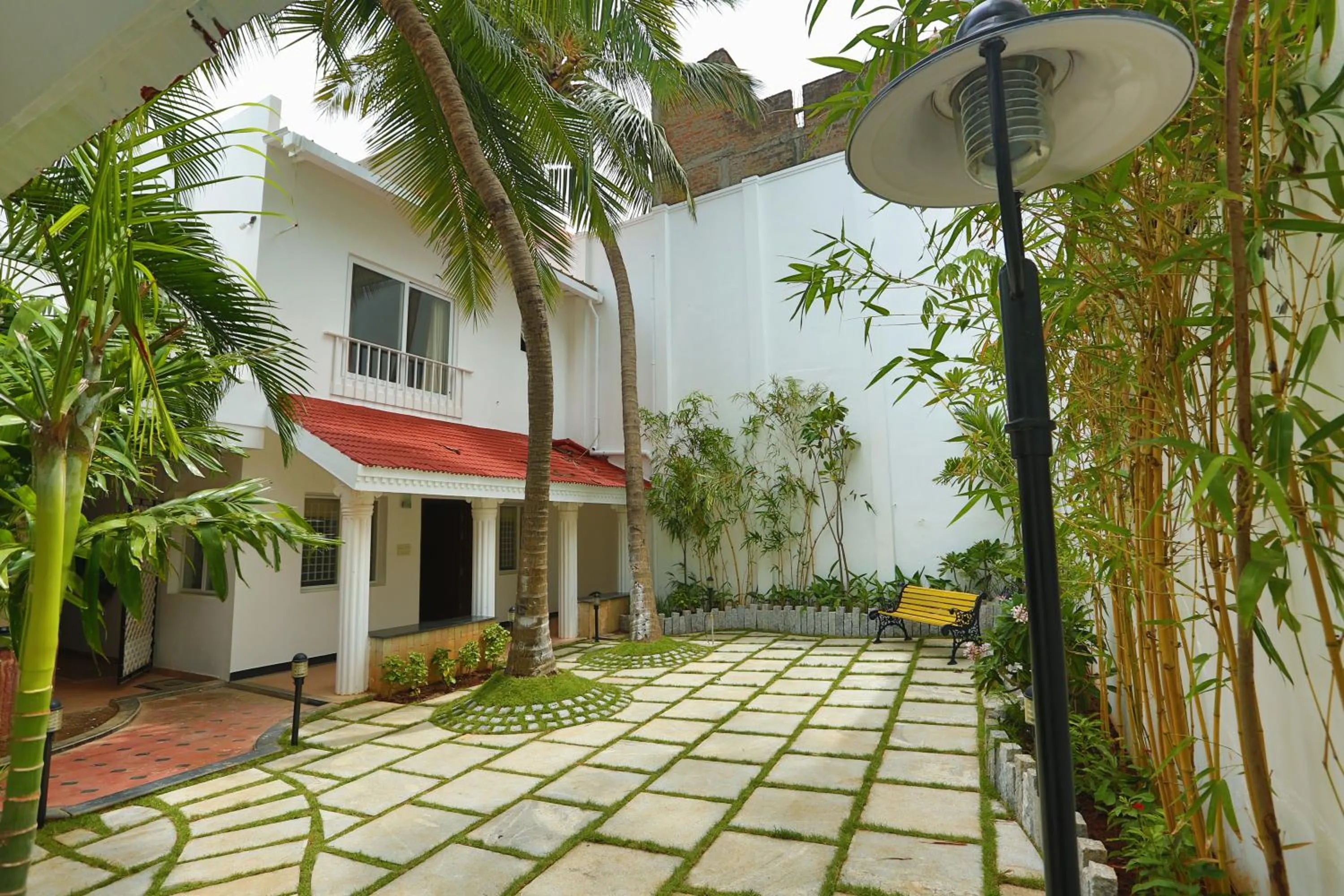Inner courtyard view in Avenue 11 Boutique Residences, Poes Garden Chennai