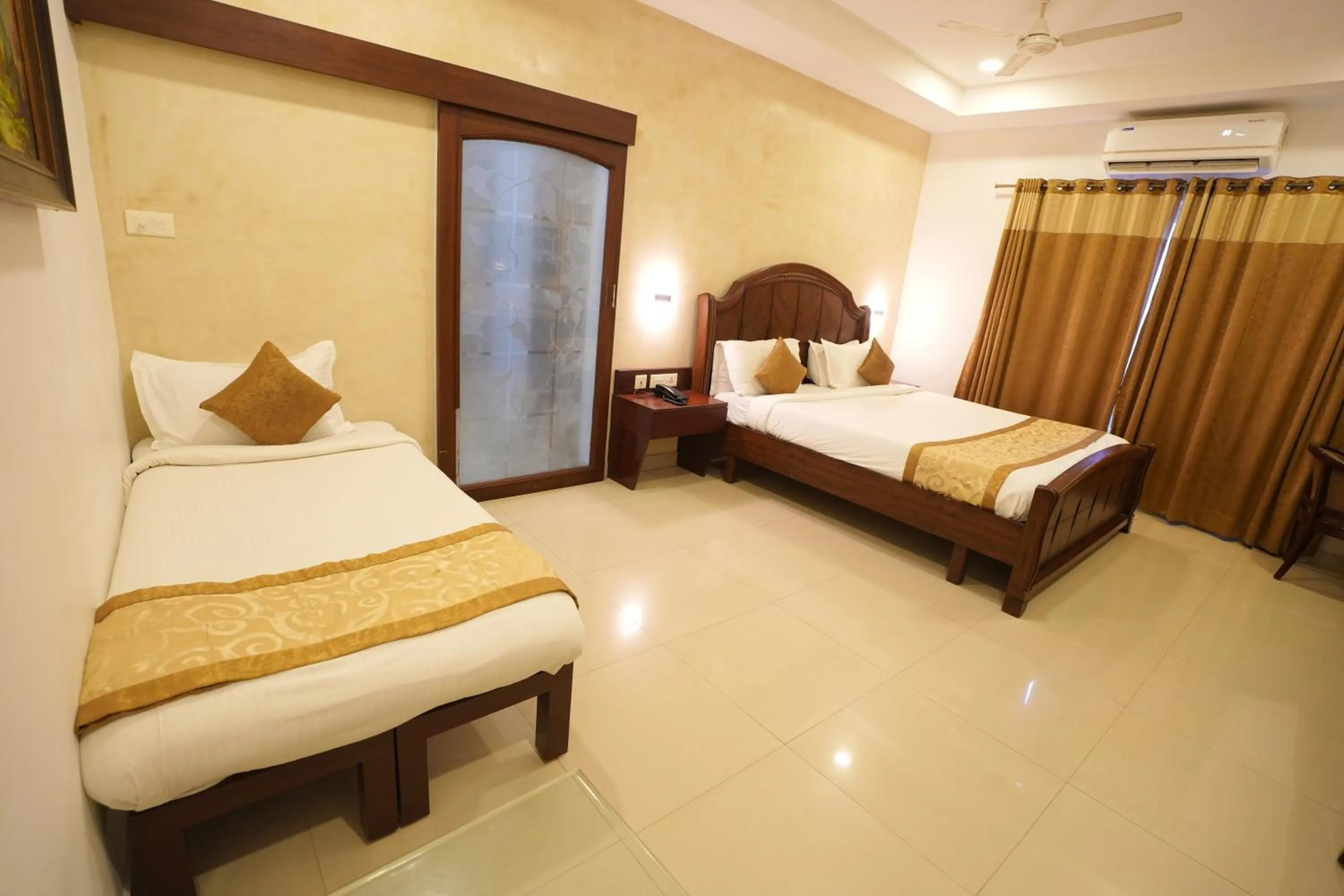 Bedroom, Bed in Avenue 11 Boutique Residences, Poes Garden Chennai