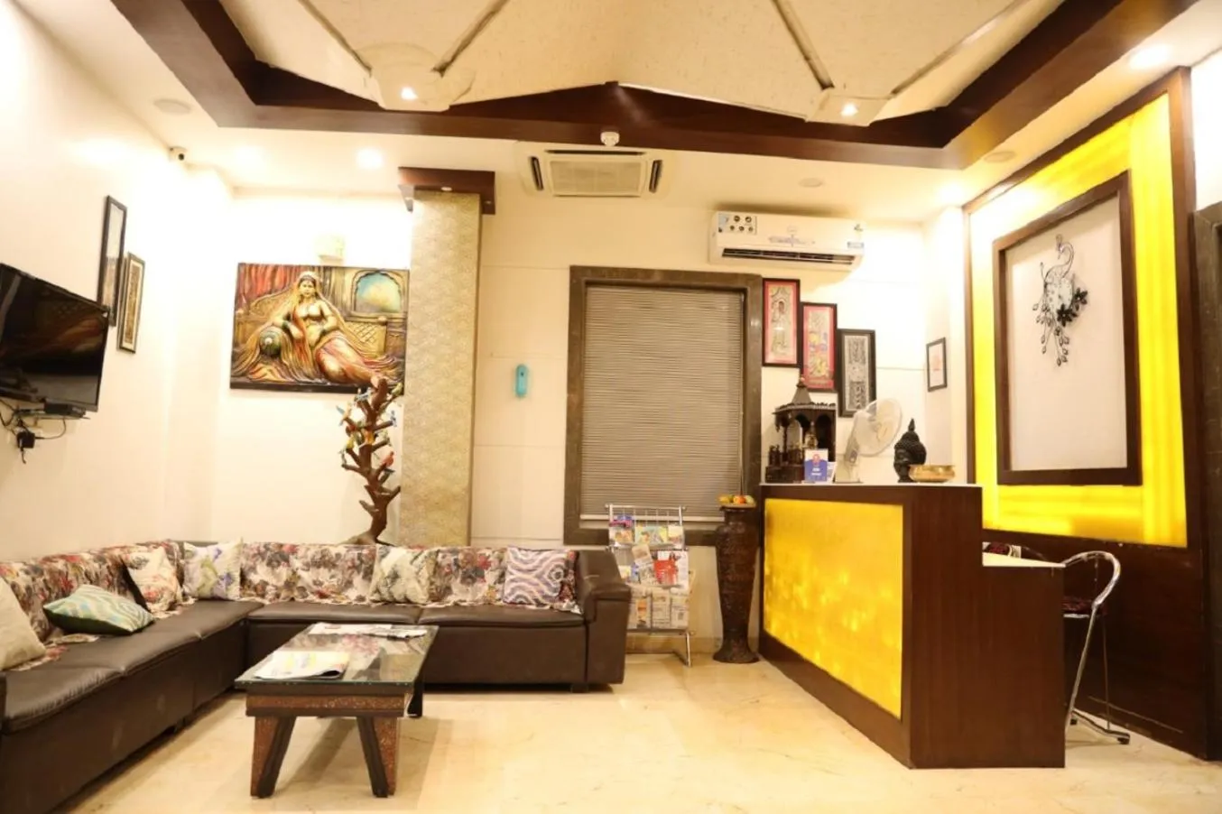 Lobby or reception in Hotel Taj Heights