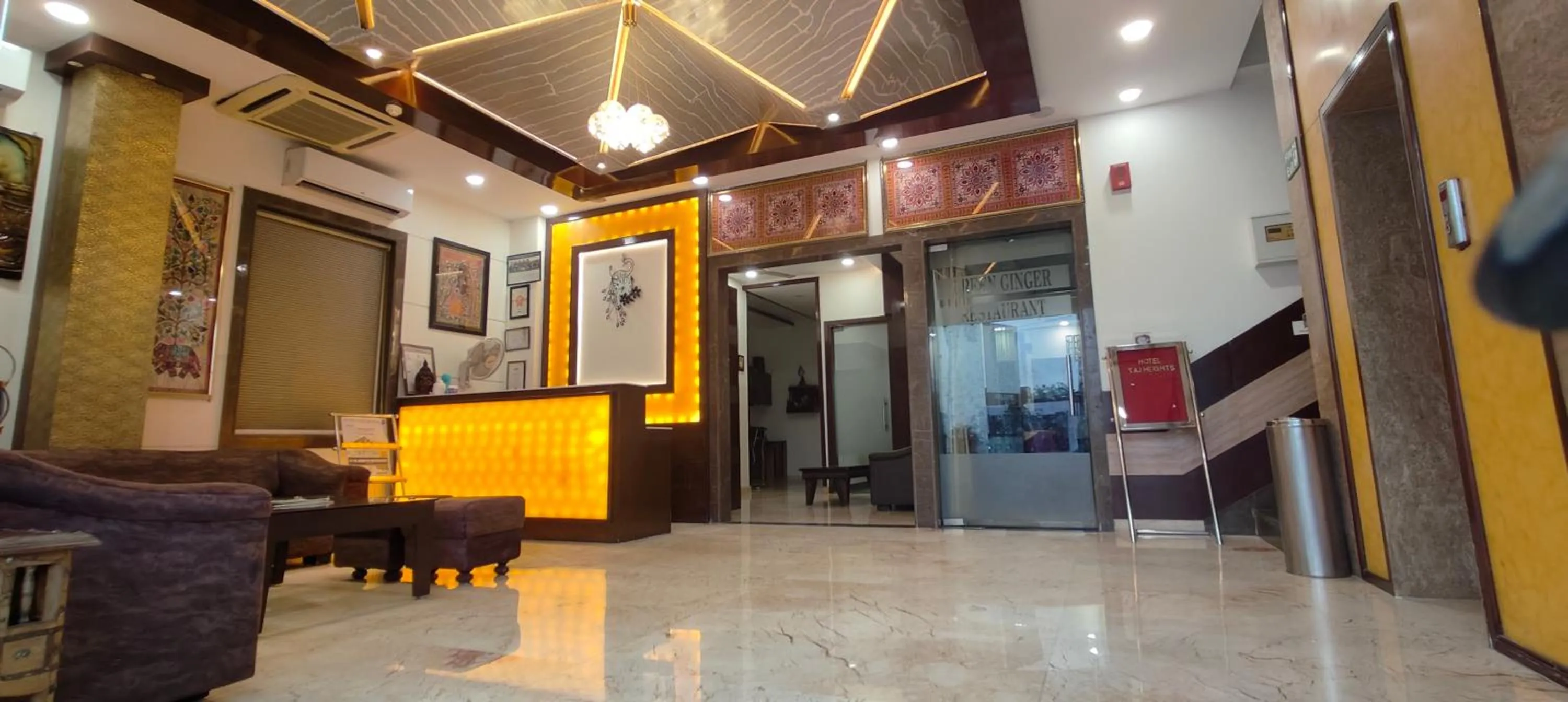 Lobby or reception in Hotel Taj Heights