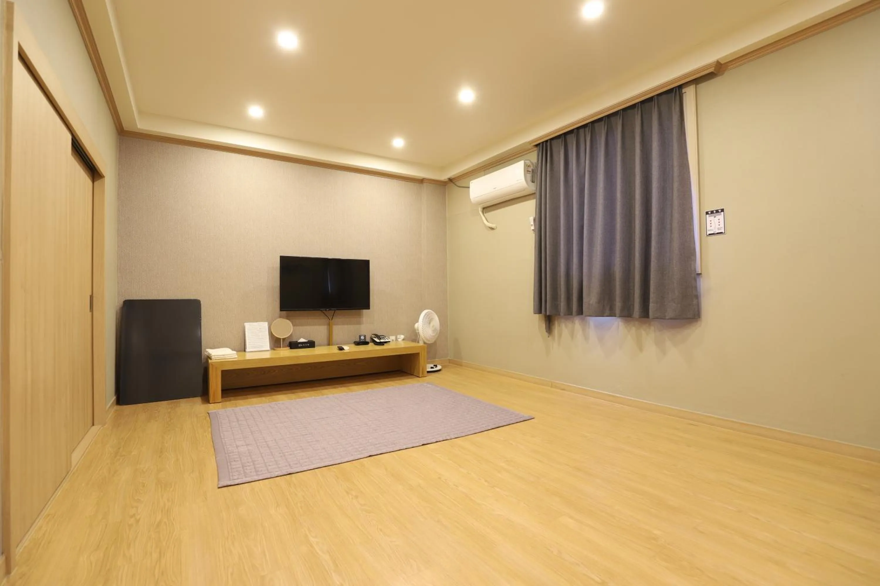 Busan Nokcheon Hot Spring Hotel