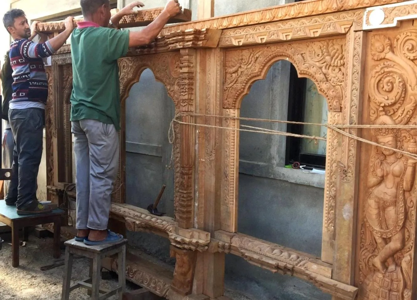 Decorative detail in Central Courtyard Thamel - Heritage Hötel & Artisan Café