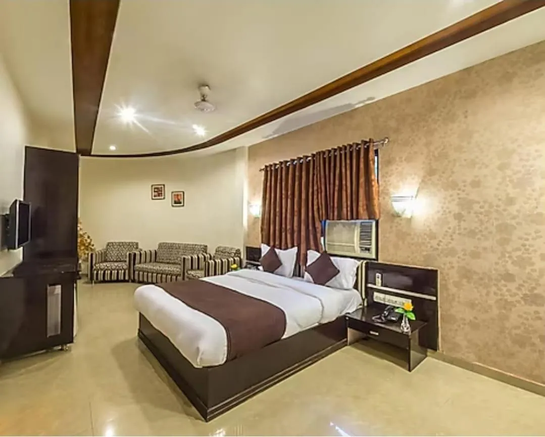 Bed in Hotel Rudra Mahal