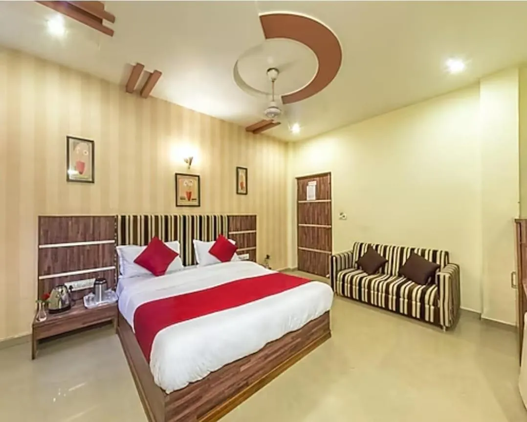 Bed in Hotel Rudra Mahal