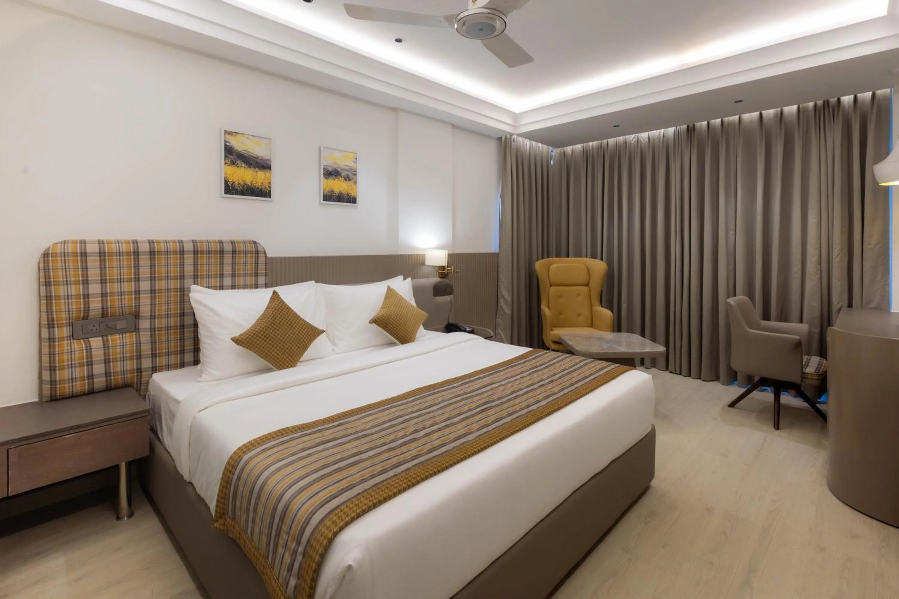 Superior Double Room in Emerald Luxe A Boutique Hotel Chandigarh Mohali