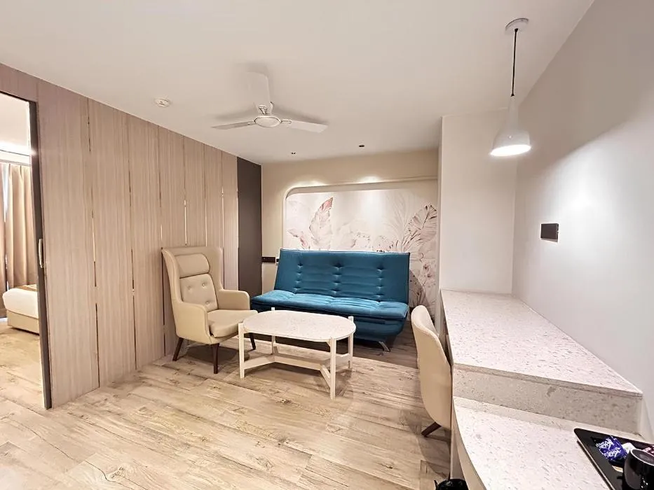 Emerald Luxe A Boutique Hotel Chandigarh Mohali