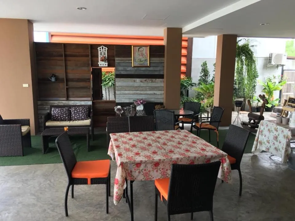 Kesorn Boutique Residence at 8 Riew