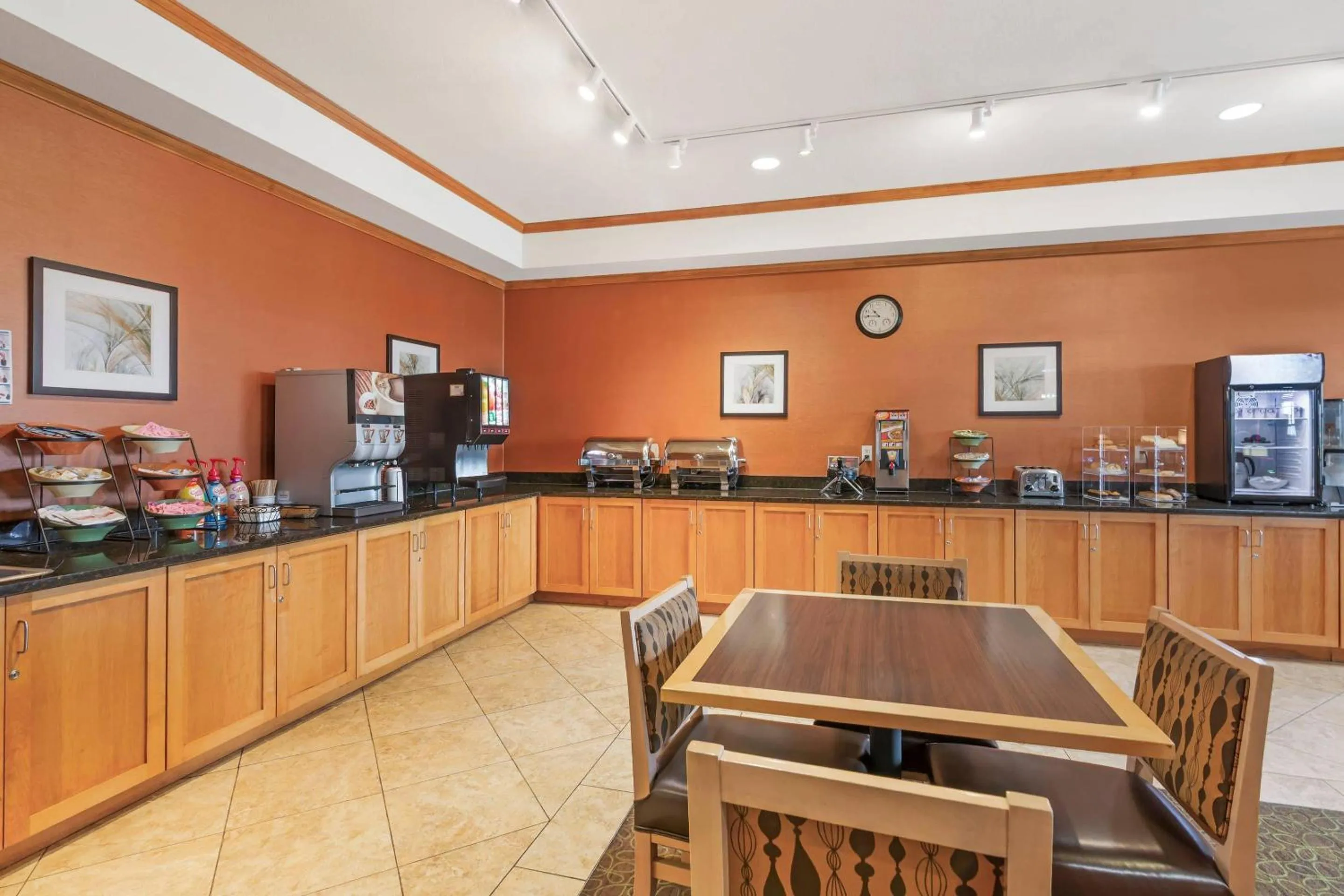 Breakfast in MainStay Suites Stanley