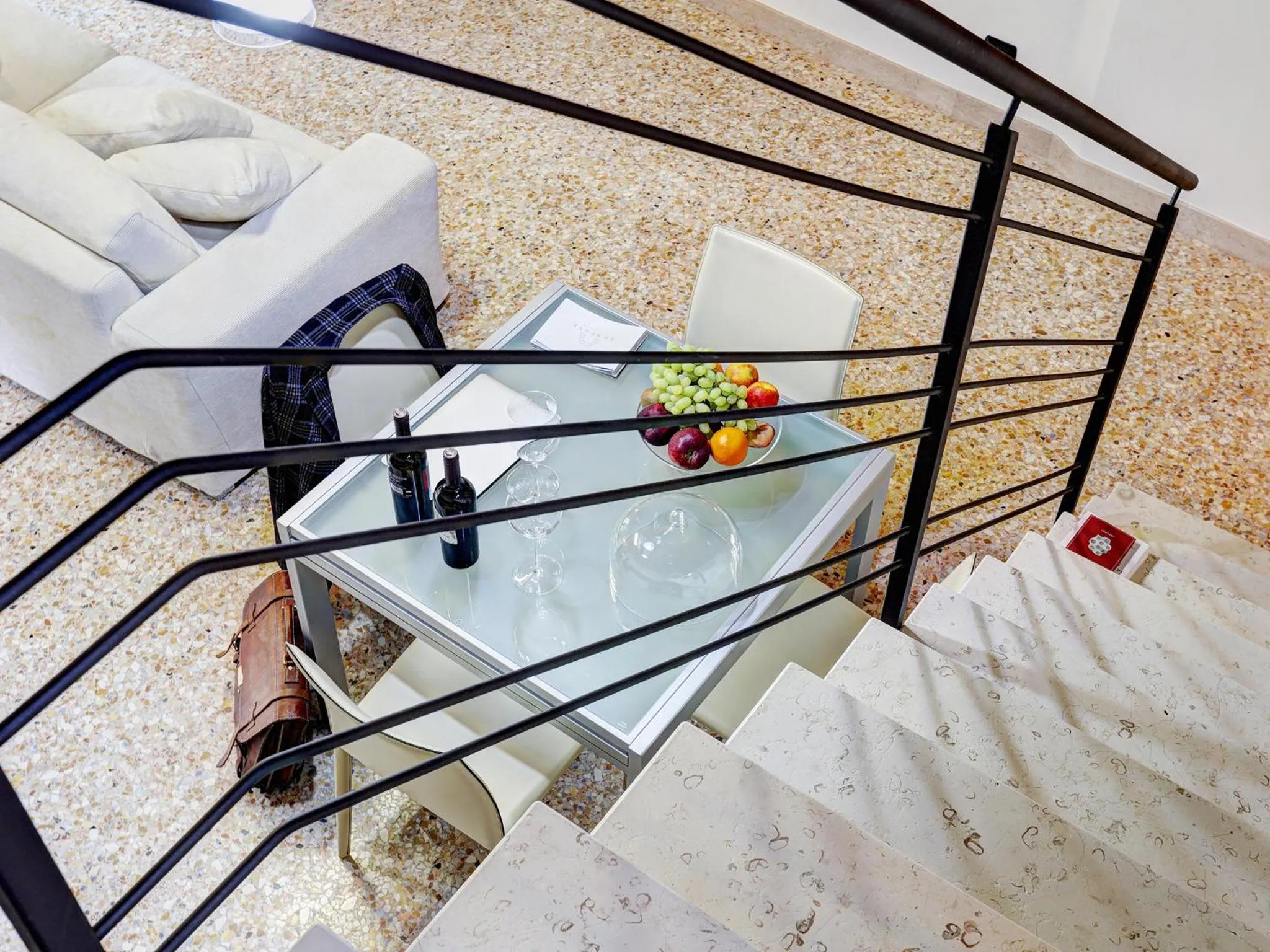 Decorative detail in Residence Le Bugne