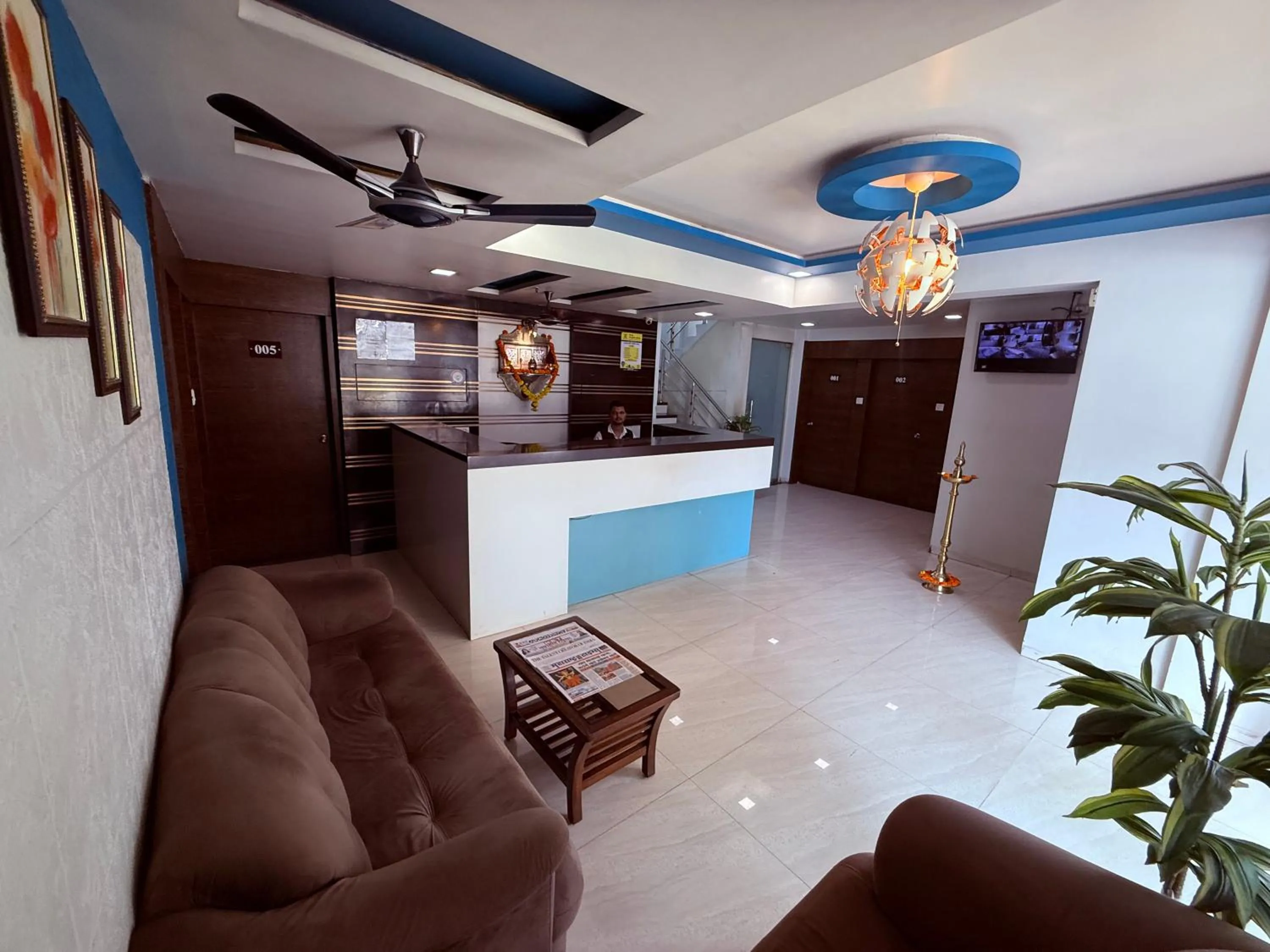Lobby or reception in Hotel Arya Residency Rabale