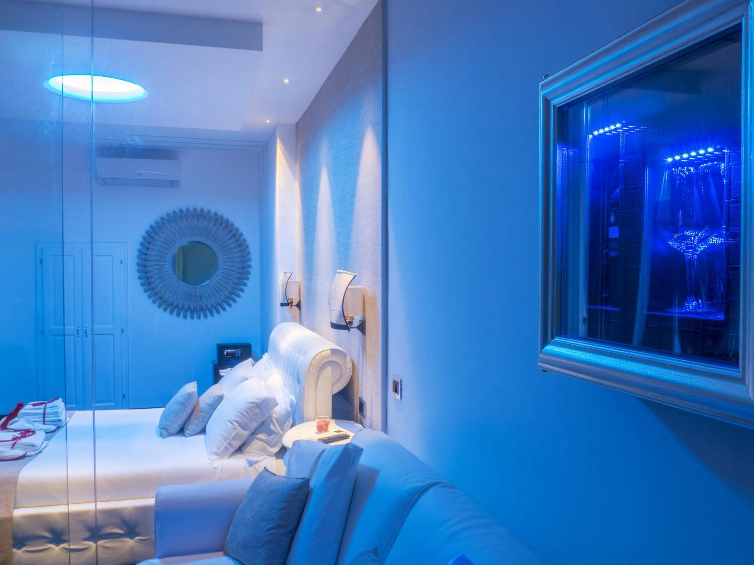 Night, Bed in Navona Living Rome