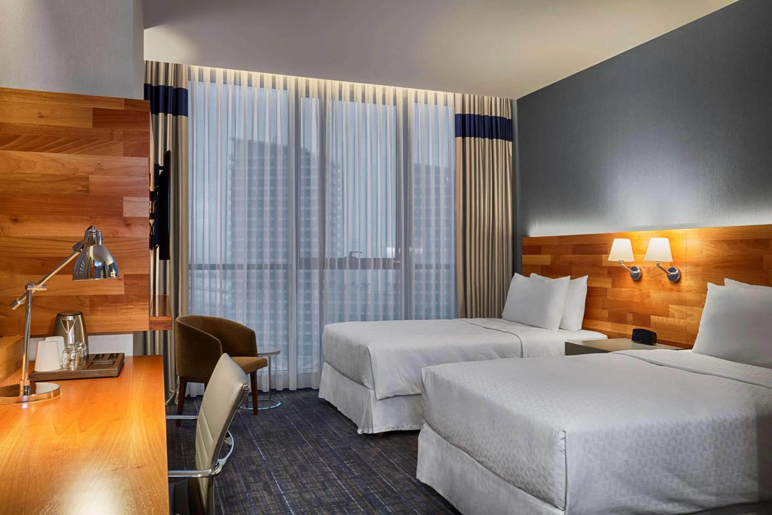 On site, Bed in Four Points by Sheraton Istanbul Batisehir