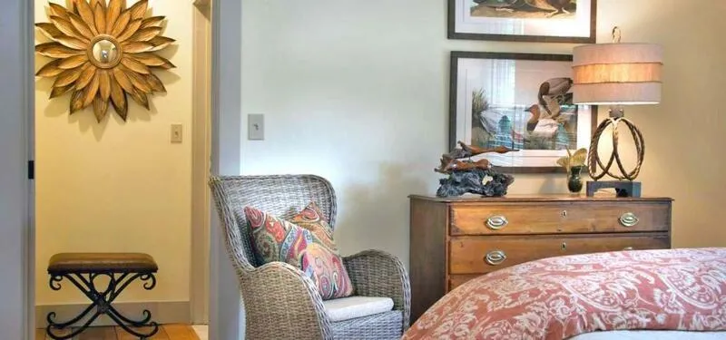 Bed in Deer Brook Inn