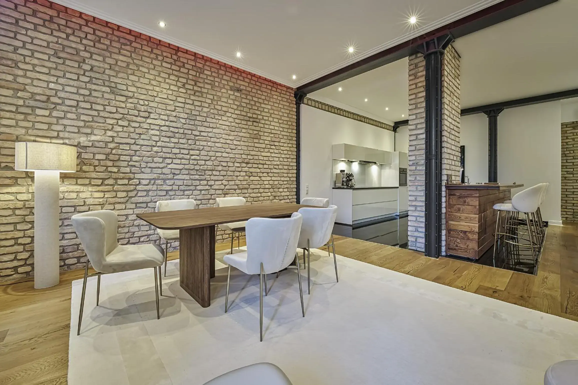 Grand Residence with 2 Bedrooms, Living/ Dining Room and Kitchen in Boutique Suites and Residences Heidelberg- Alte Zigarrenmanufaktur Grand Residence with 2 Bedrooms, Living/ Dining Room and Kitchen in Boutique Suites and Residences Heidelberg- Alte Zigarrenmanufaktur