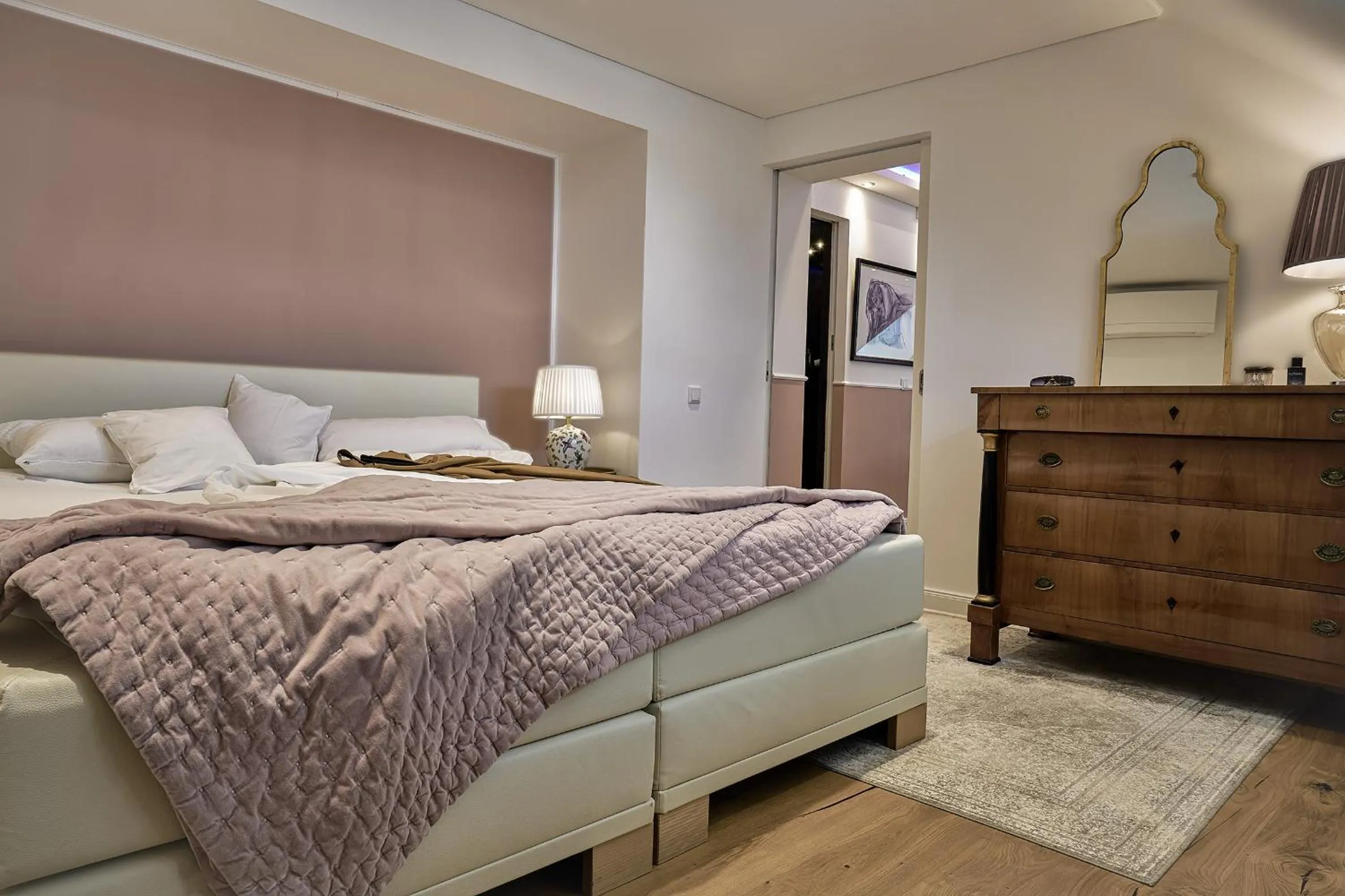 Bedroom, Bed in Boutique Suites and Residences Heidelberg- Alte Zigarrenmanufaktur