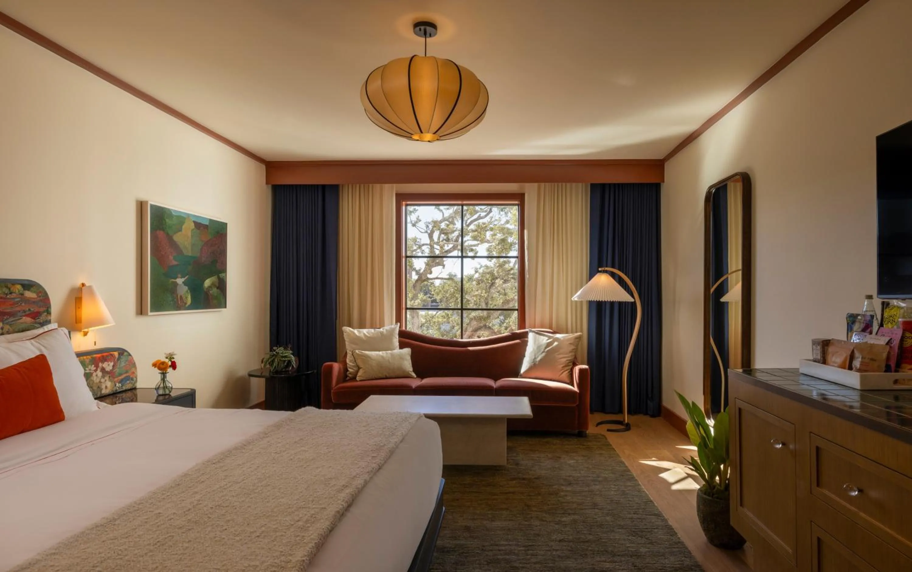 Deluxe King Room in Hotel Daphne