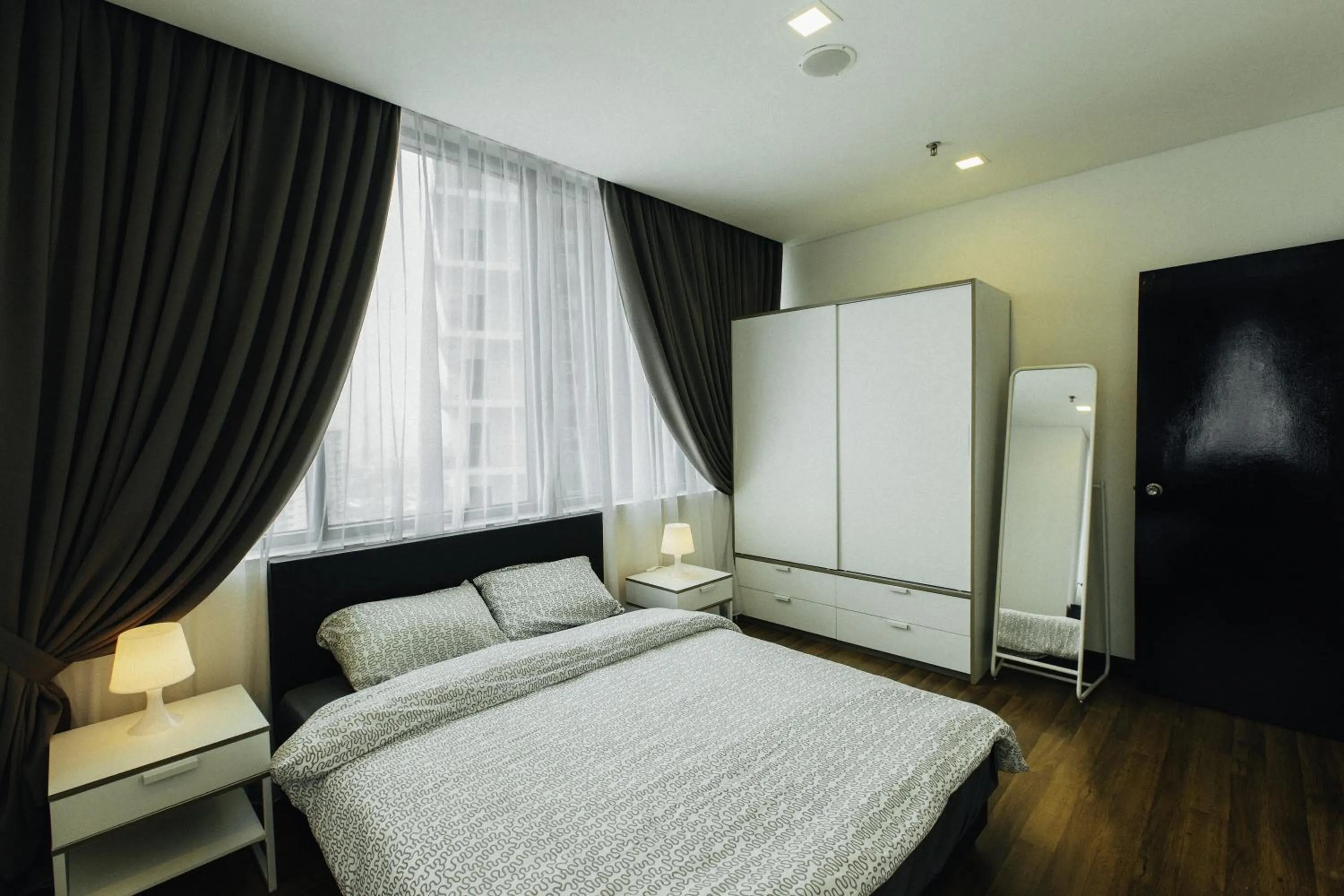 Photo of the whole room, Bed in Mercu Summer Suites Bernice KLCC