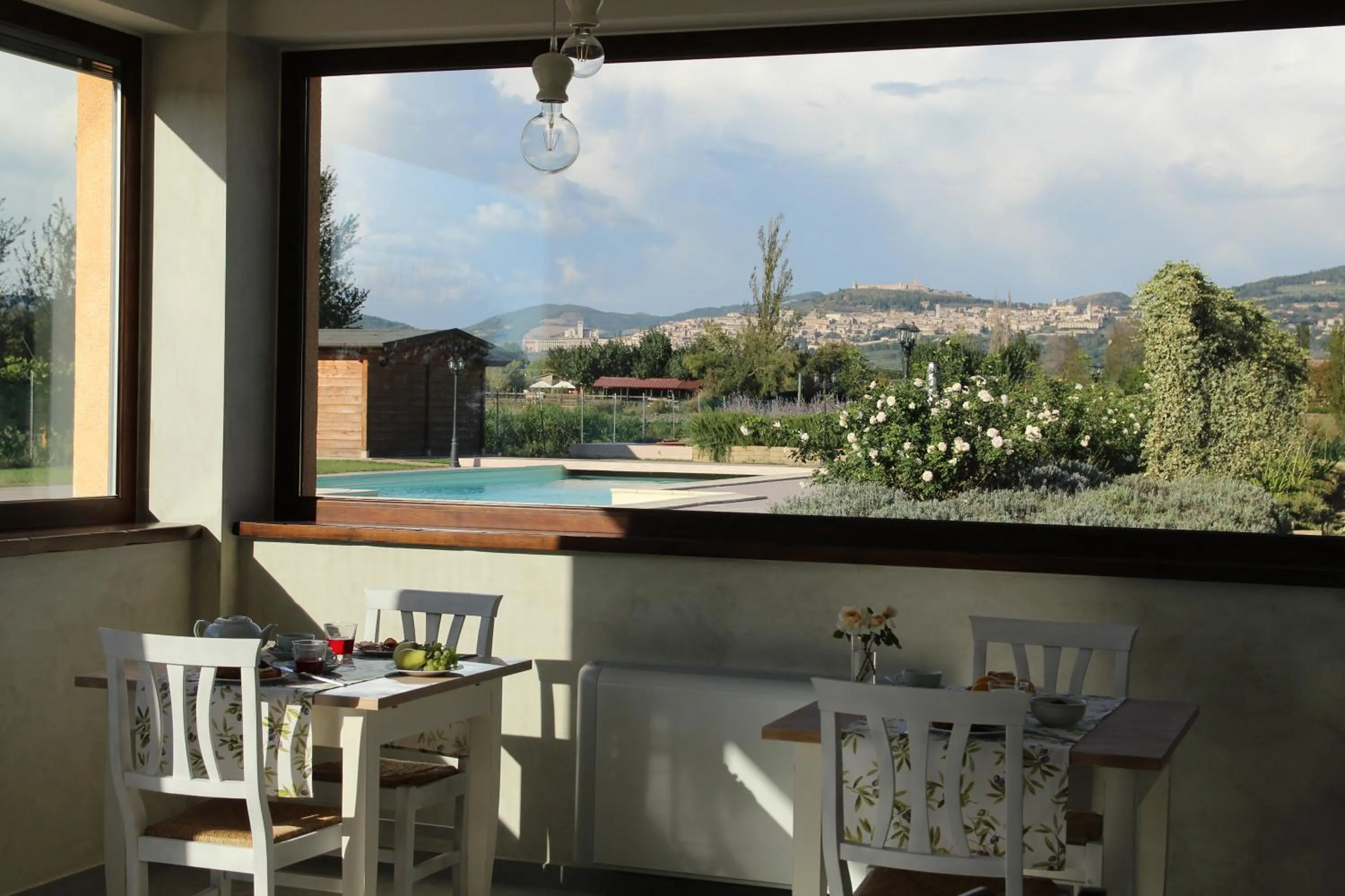 Restaurant/places to eat in Il Fienile di Assisi