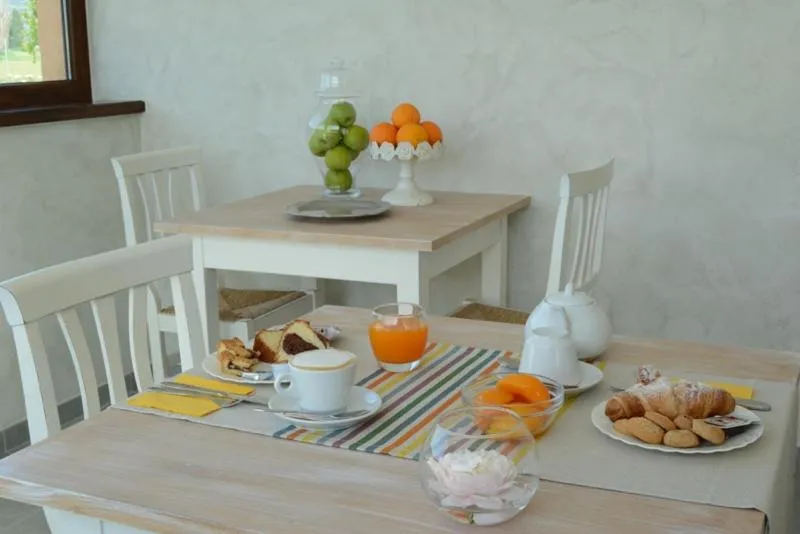 Buffet breakfast in Il Fienile di Assisi