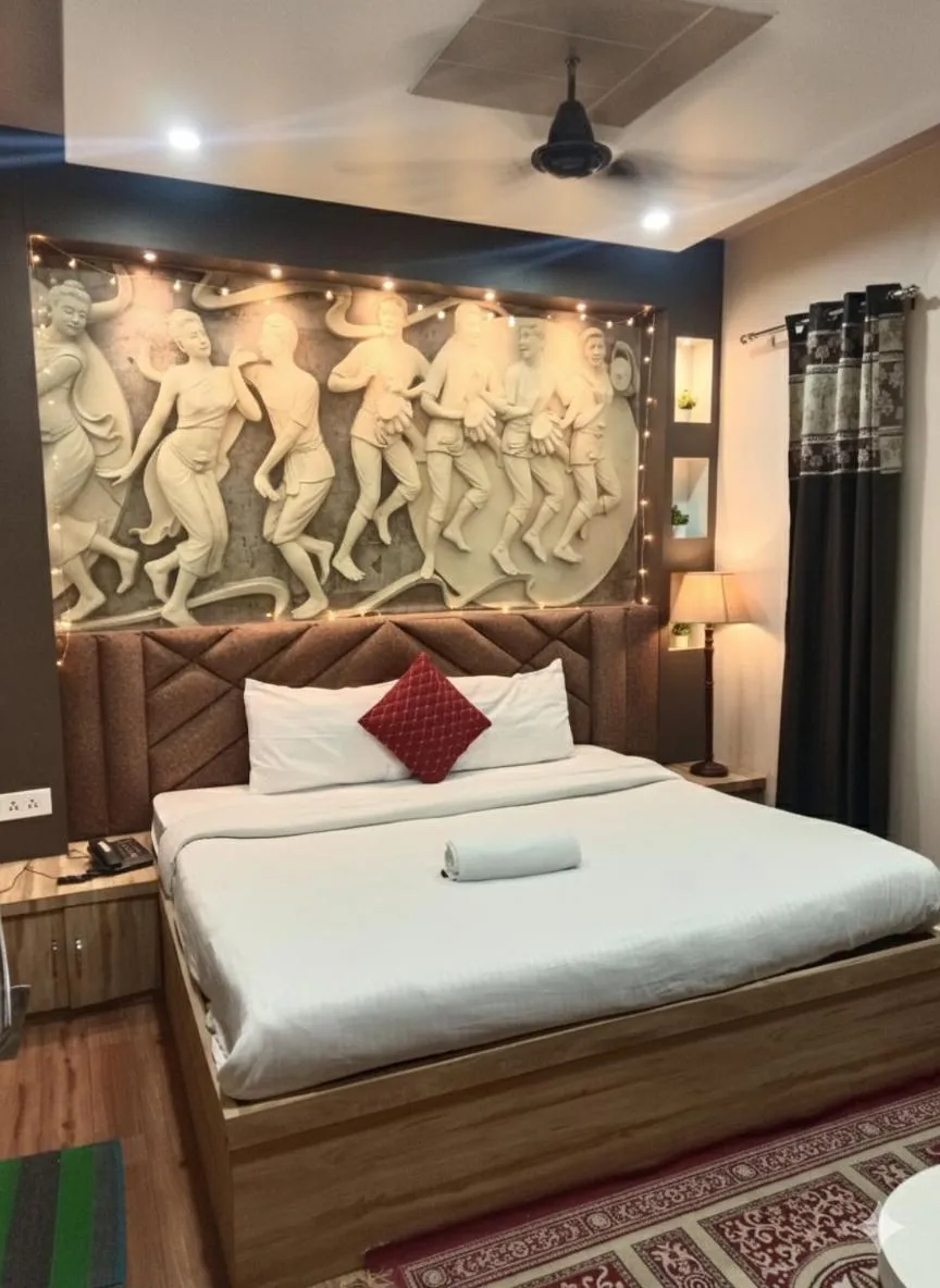Bed in Hotel Rudraksh Villa