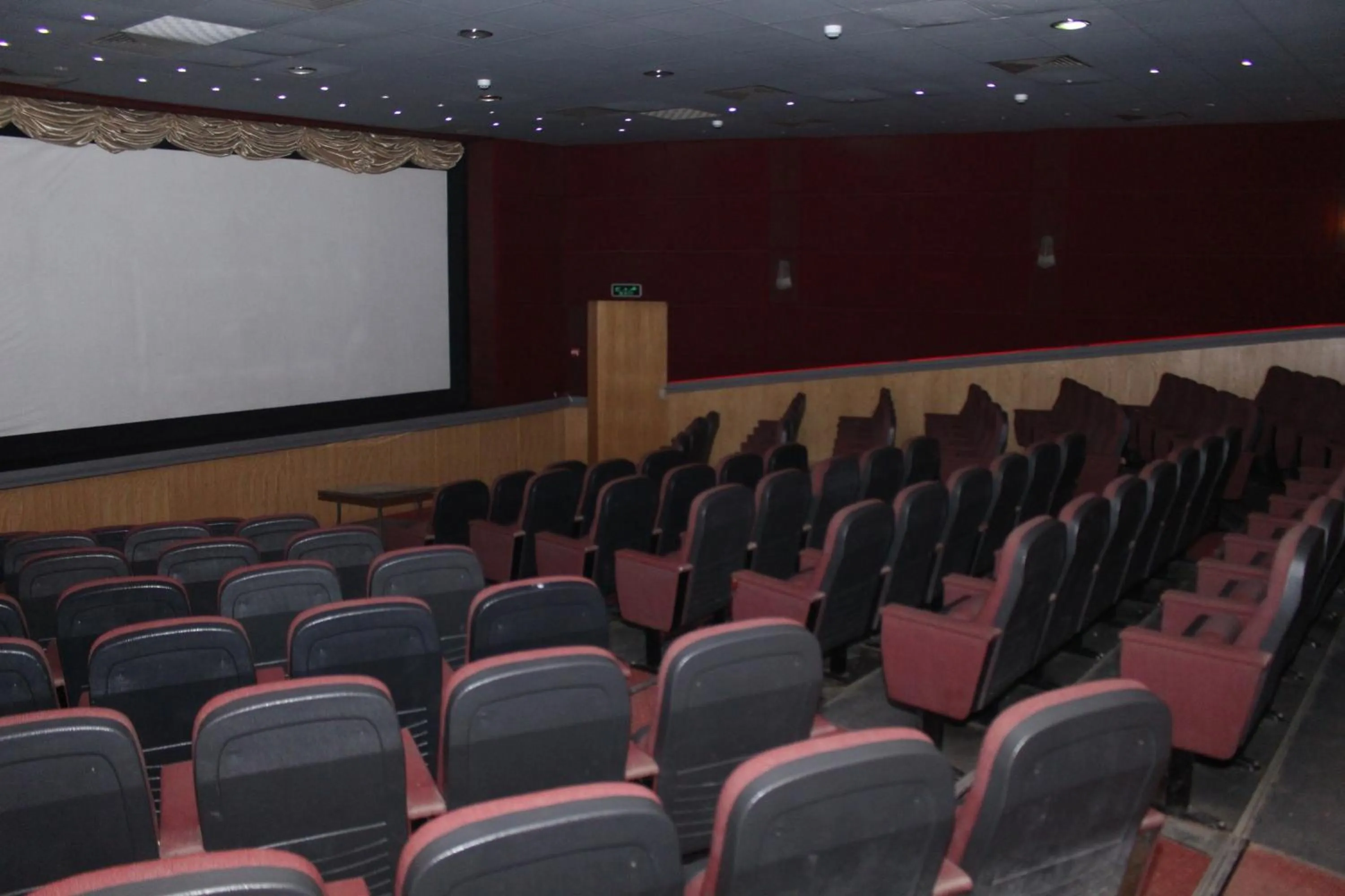 Area and facilities in Jewel Glorious Hotel