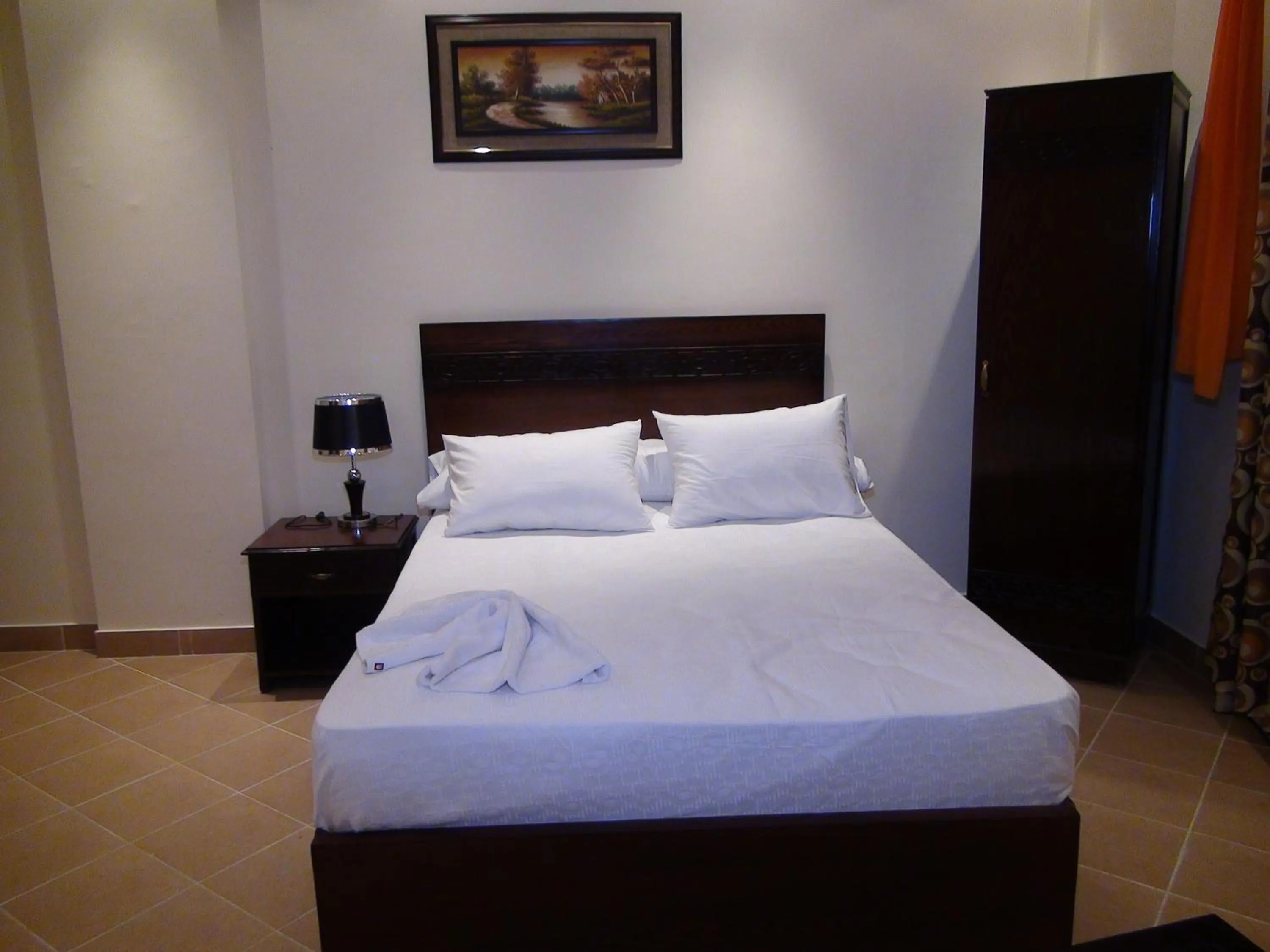 Bedroom, Bed in Jewel Glorious Hotel