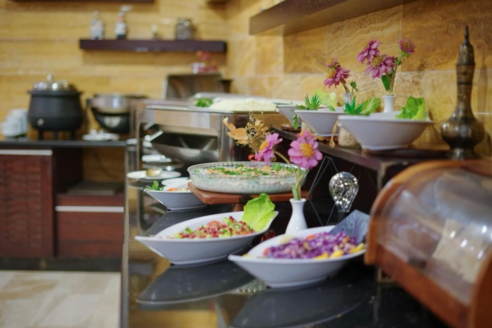 Food in Corner View Hotel