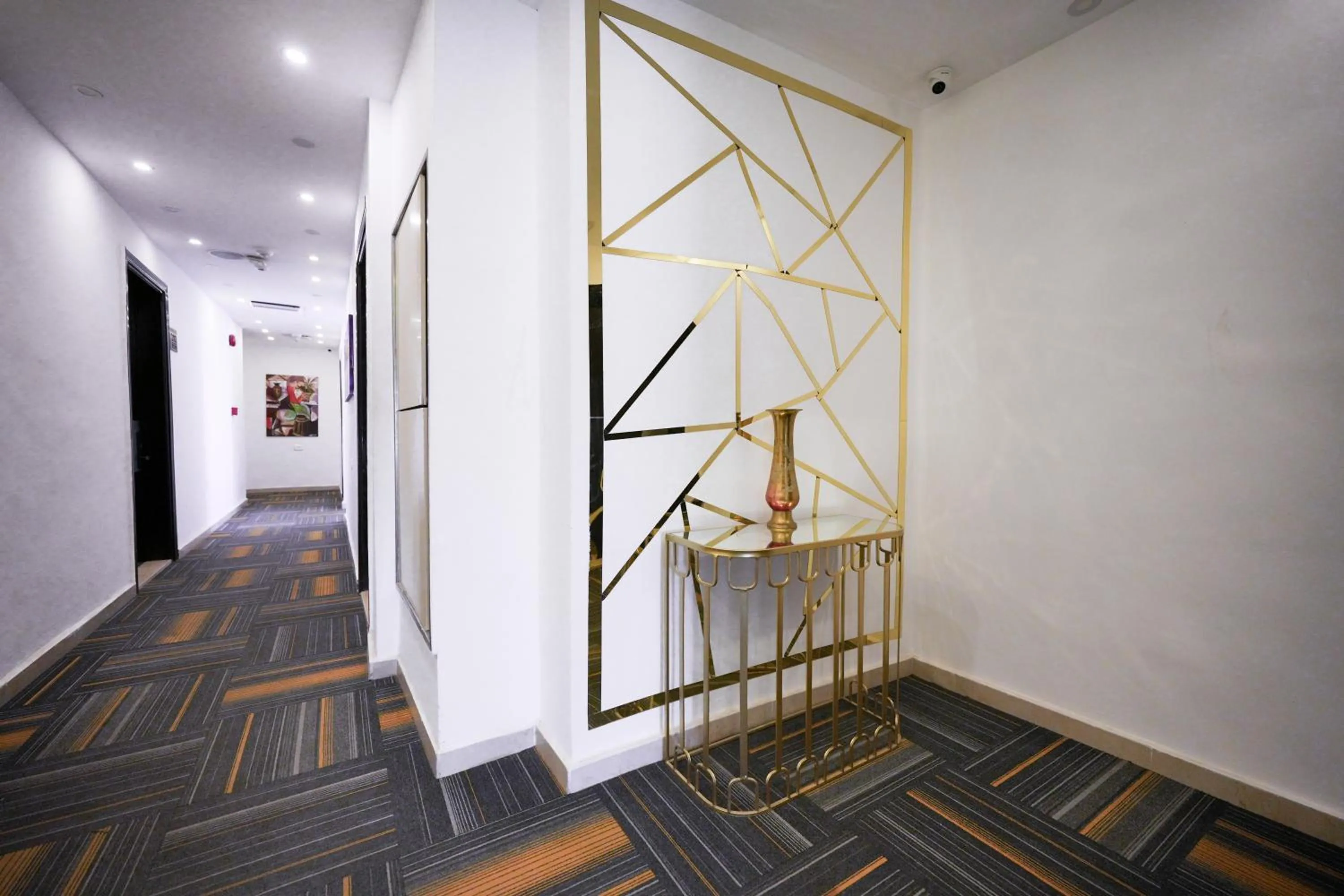 Corner View Hotel