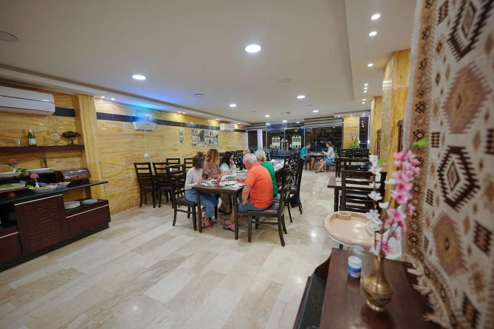 Corner View Hotel