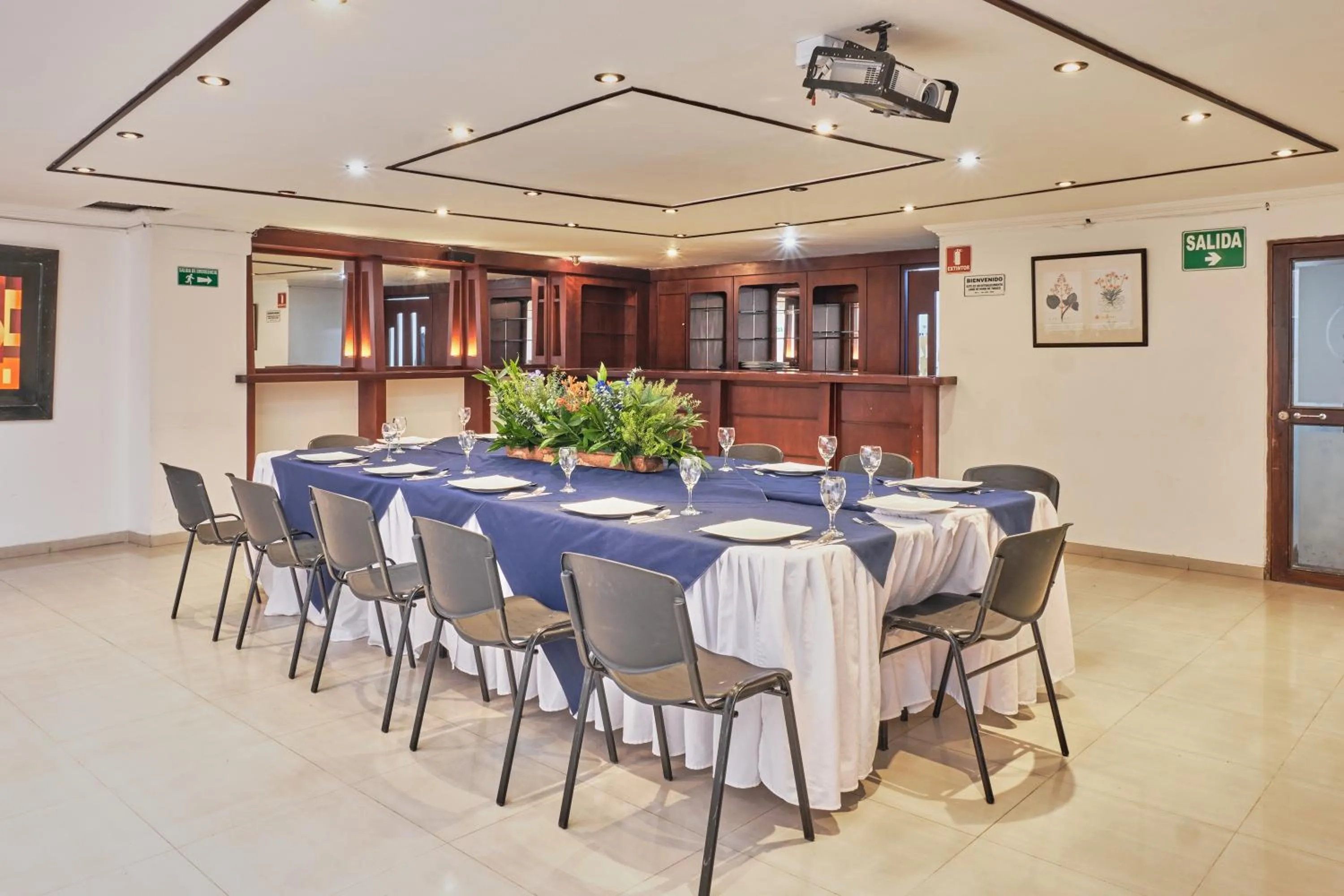 Banquet/Function facilities in Hotel Virrey Central
