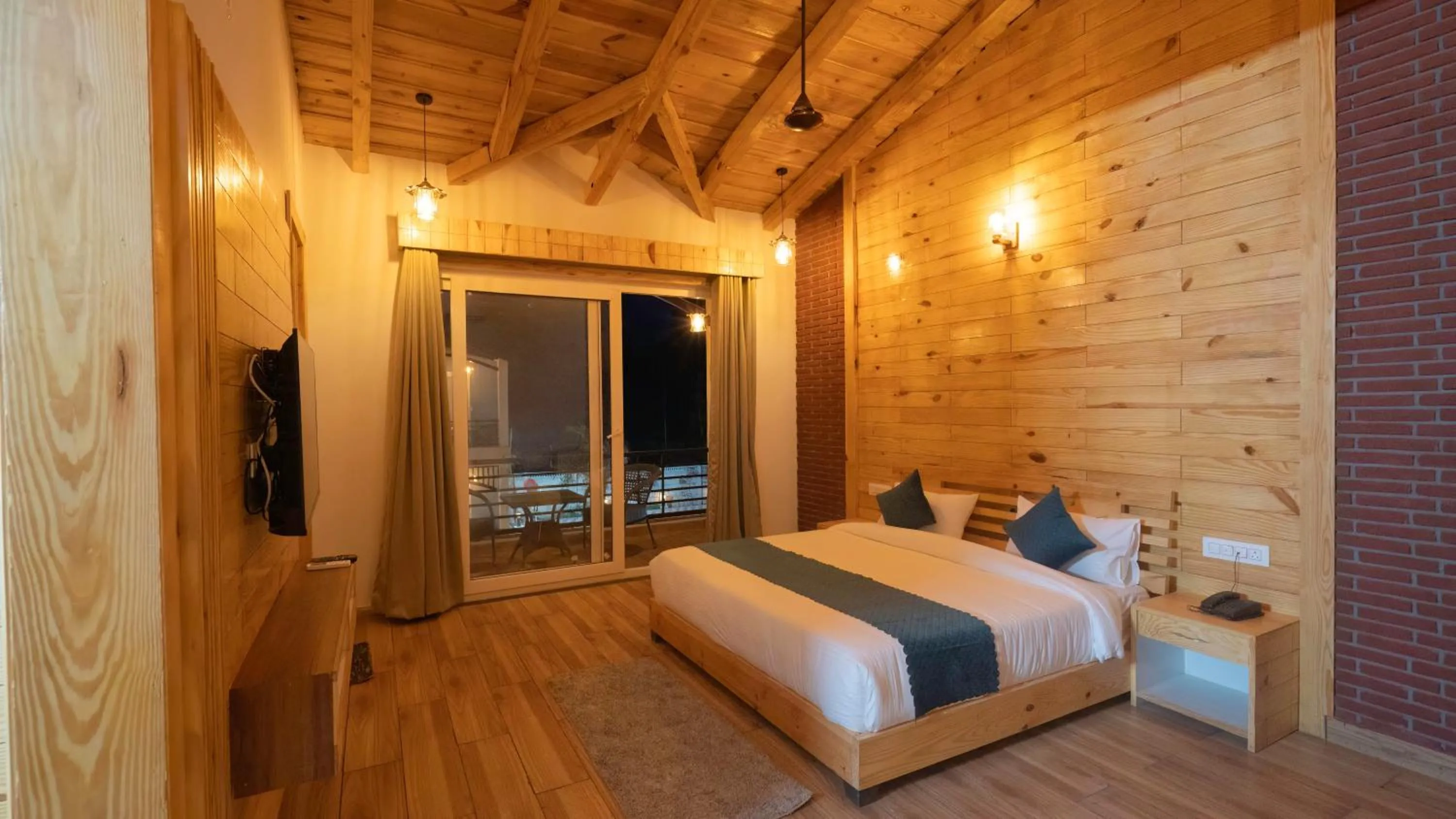 Photo of the whole room, Bed in The Forest Resort By 3Tree Group