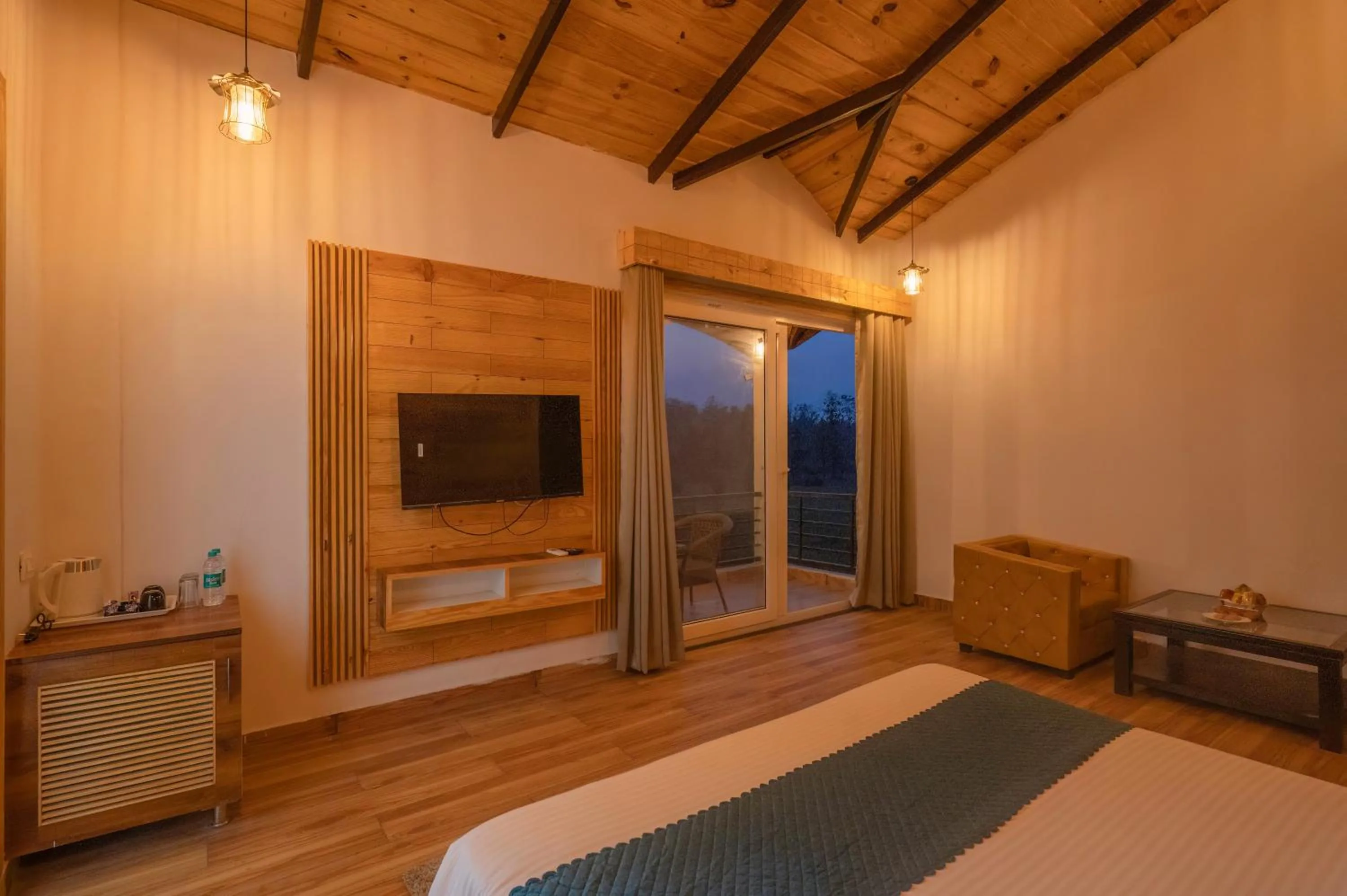 TV and multimedia, Bed in The Forest Resort By 3Tree Group