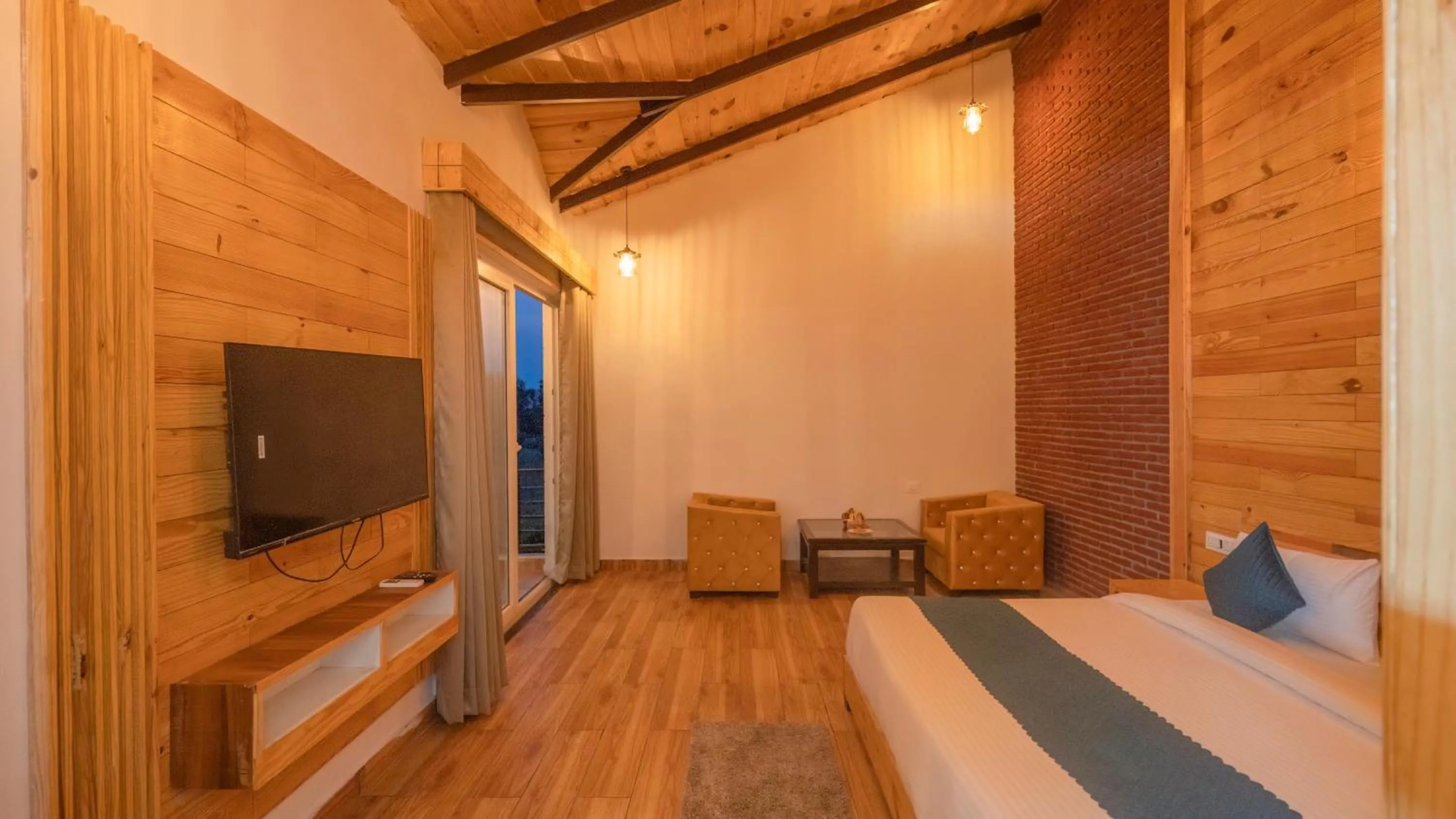 TV and multimedia, Bed in The Forest Resort By 3Tree Group