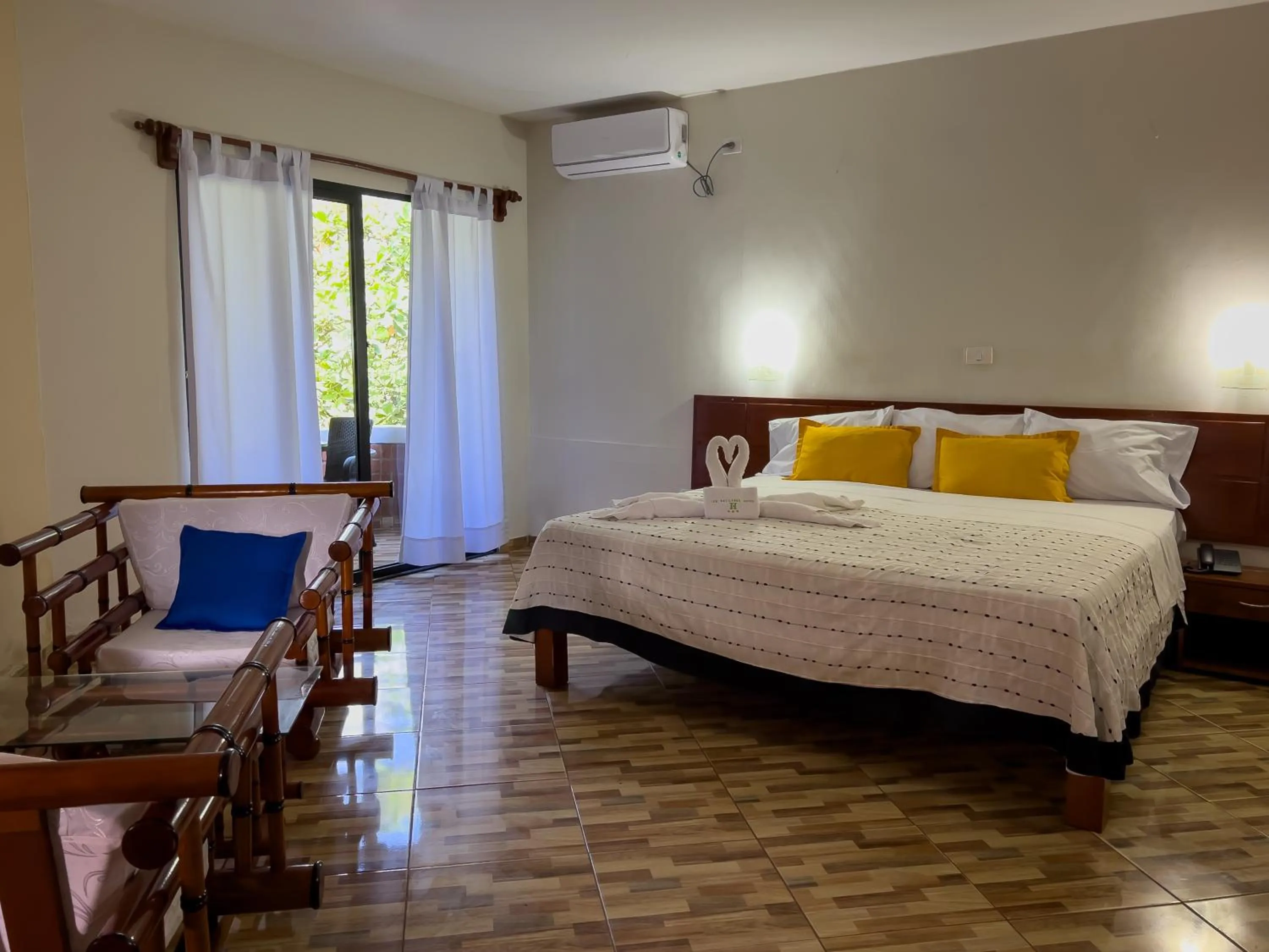 Bed in Los Gavilanes Hotel