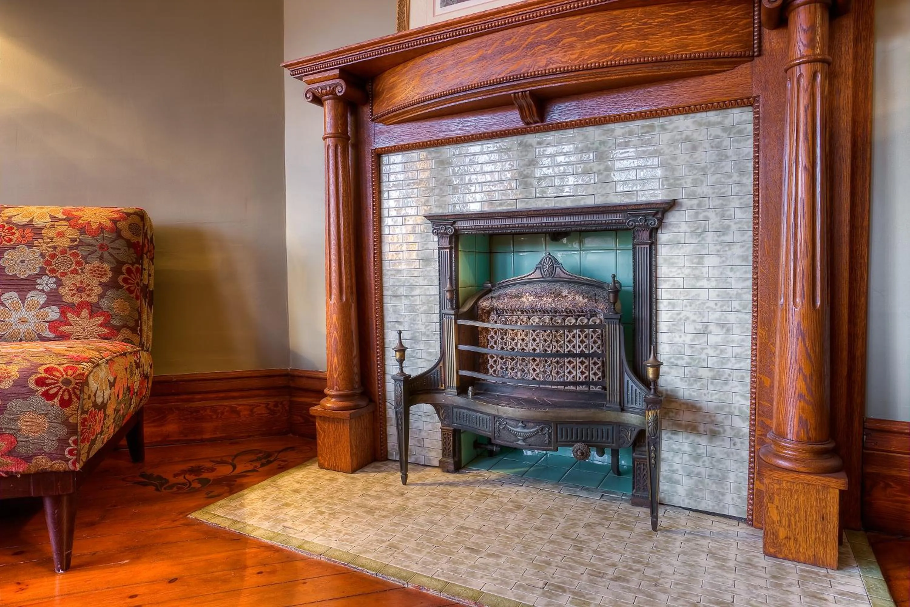 Decorative detail in Market Street Inn
