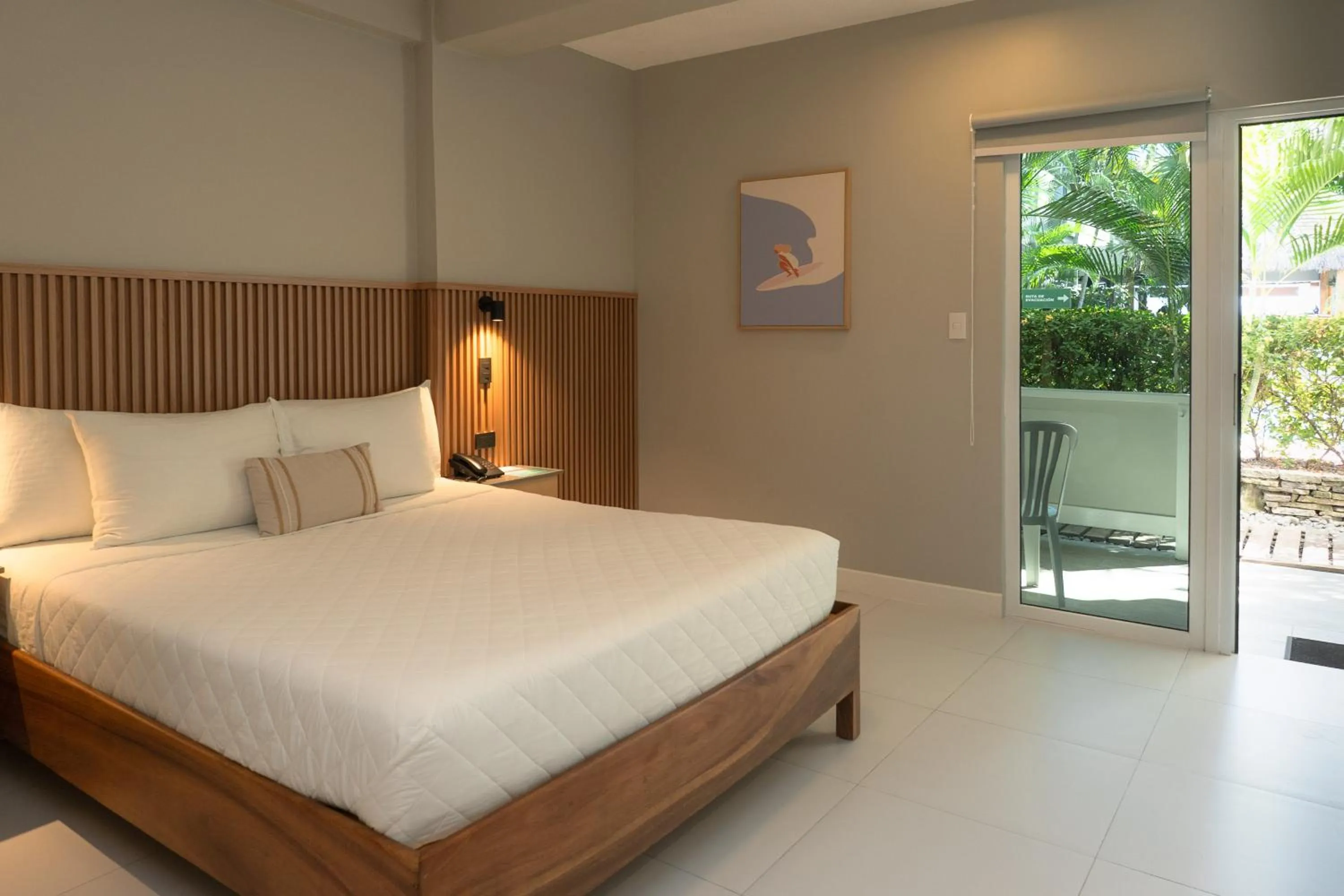 Bedroom, Bed in Hotel Roca Sunzal