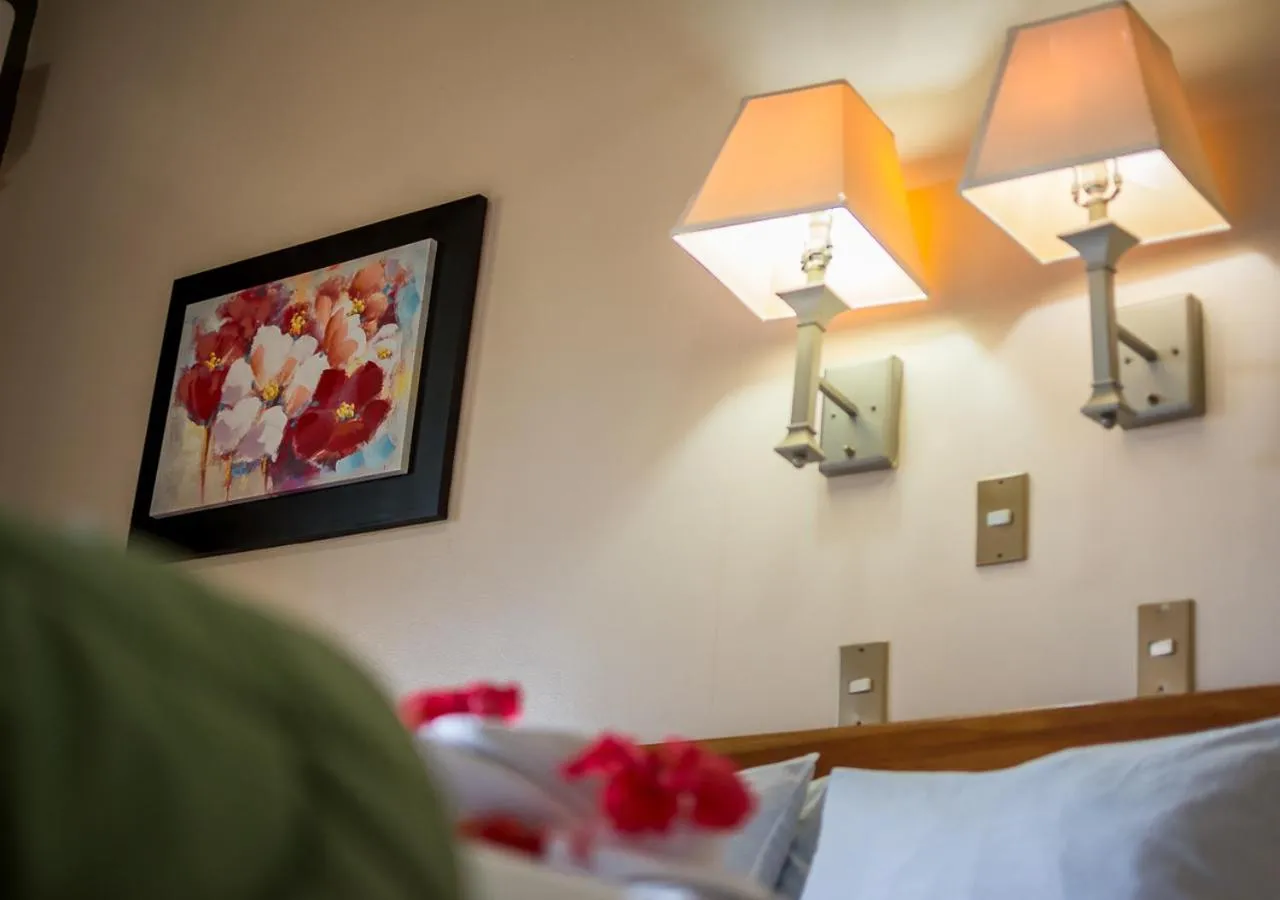 Bedroom, Bed in Hotel Manuel Antonio