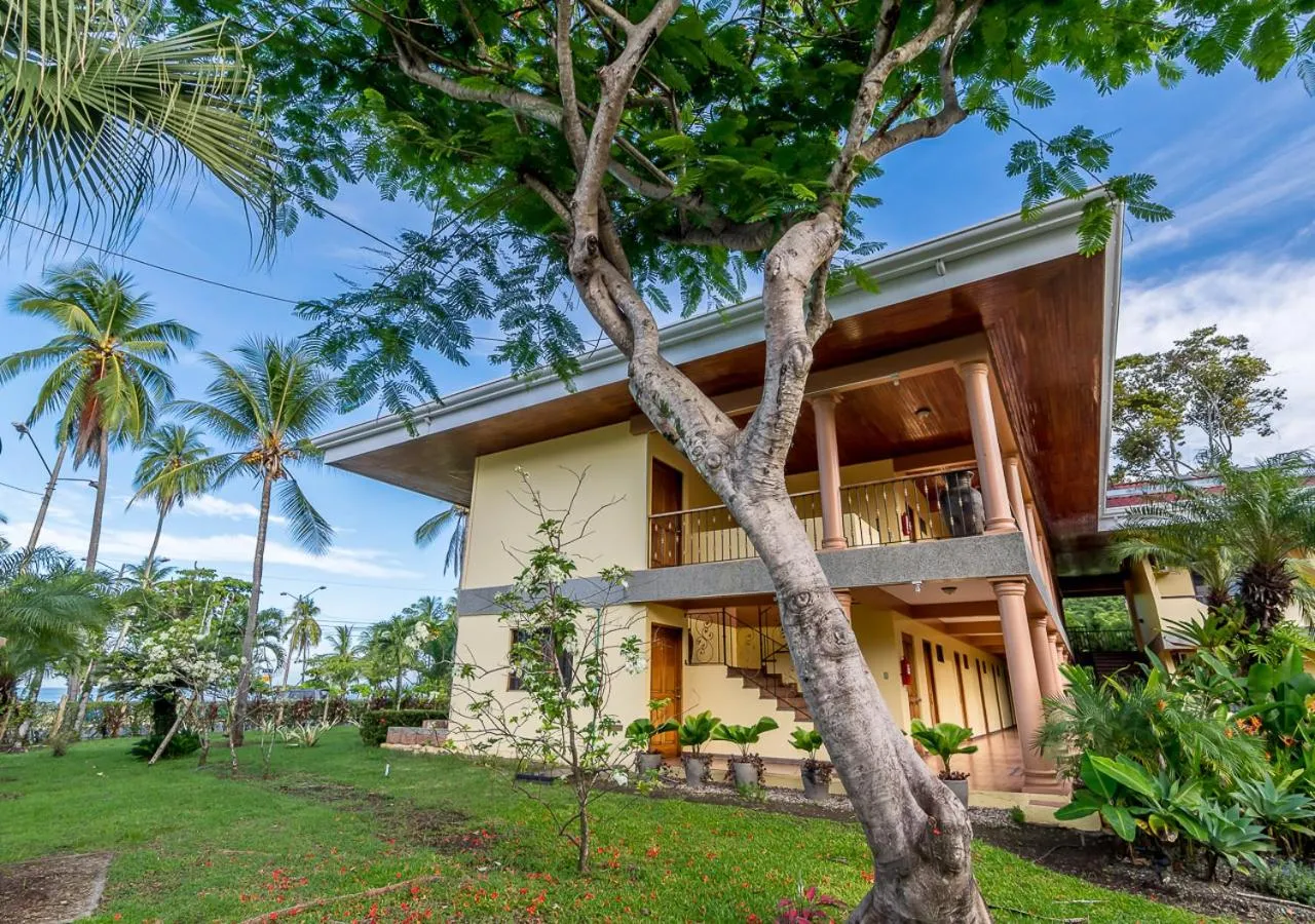 Property building in Hotel Manuel Antonio